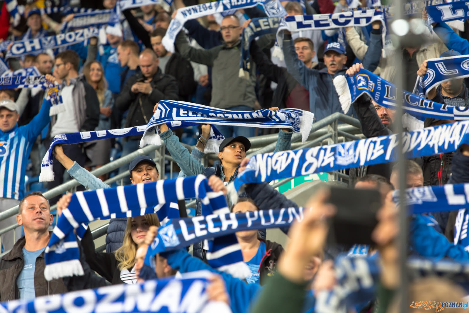 Lech Poznań - Piast Gliwice (najlepsi kibice na świecie) Foto: lepszyPOZNAN.pl/Piotr Rychter Lech Poznań - Piast Gliwice (najlepsi kibice na świecie) Foto: lepszyPOZNAN.pl/Piotr Rychter
