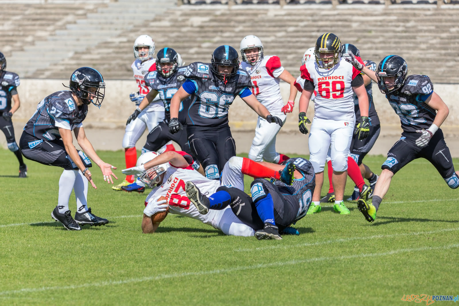 LFA J: Patrioci Poznan - Miners Wałbrzych 22:0 - Golęcin - Poz Foto: LepszyPOZNAN.pl / Paweł Rychter LFA J: Patrioci Poznan - Miners Wałbrzych 22:0 - Golęcin - Poz Foto: LepszyPOZNAN.pl / Paweł Rychter