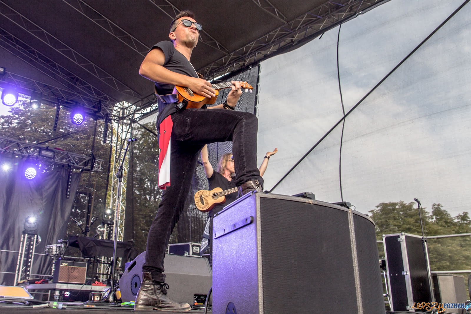 LP Ukulele 2-1645-fot-Ewelina-Jaskowiak Foto: Ewelina Jaskowiak LP Ukulele 2-1645-fot-Ewelina-Jaskowiak Foto: Ewelina Jaskowiak