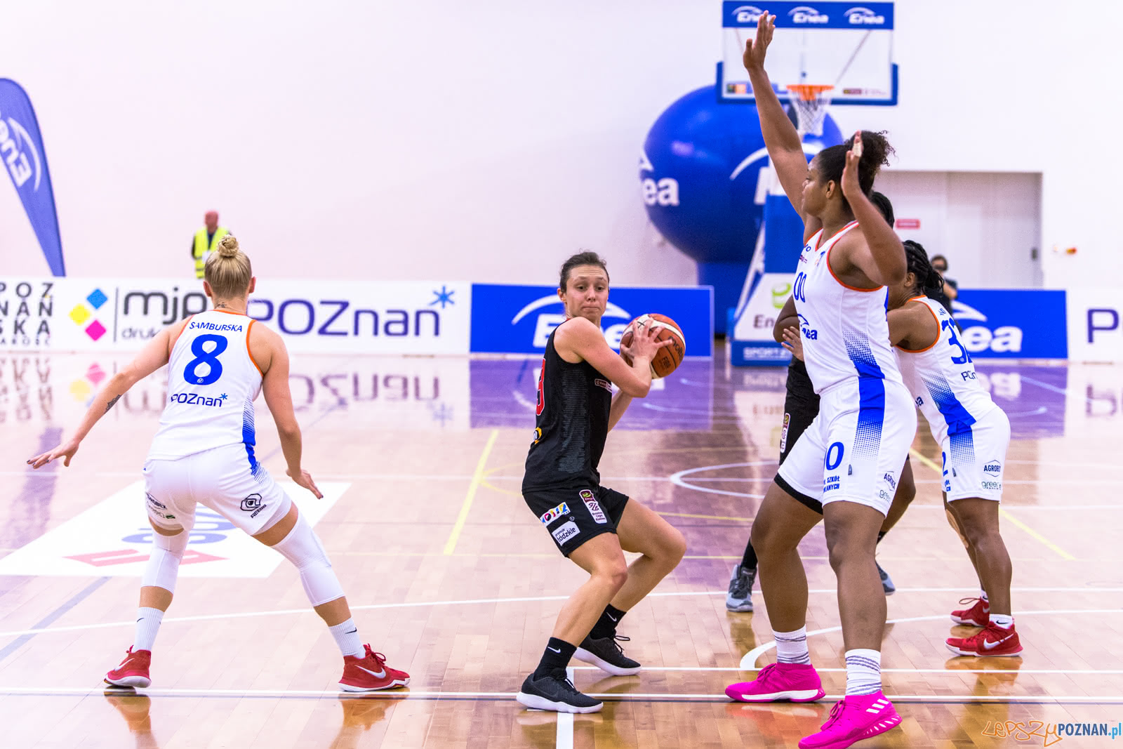 Enea AZS Poznań – Widzew Toruń 81:70 - Poznań 26.10.2018 r. Foto: LepszyPOZNAN.pl / Paweł Rychter Enea AZS Poznań – Widzew Toruń 81:70 - Poznań 26.10.2018 r. Foto: LepszyPOZNAN.pl / Paweł Rychter