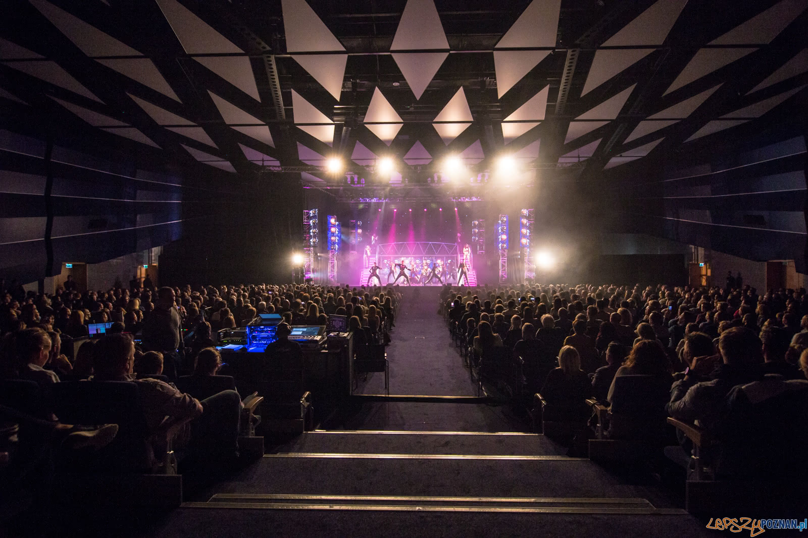 Thriller Live Foto: lepszyPOZNAN.pl/Piotr Rychter Thriller Live Foto: lepszyPOZNAN.pl/Piotr Rychter