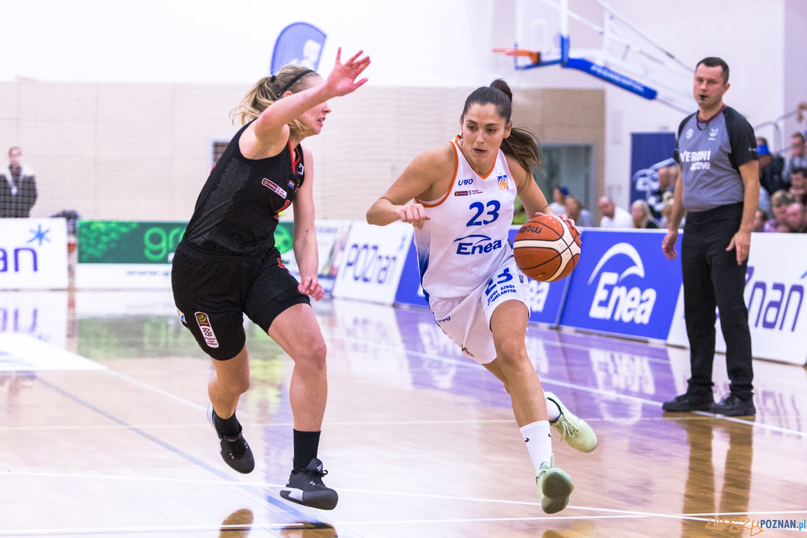 Enea AZS Poznań – Widzew Toruń 81:70 - Poznań 26.10.2018 r. Foto: LepszyPOZNAN.pl / Paweł Rychter Enea AZS Poznań – Widzew Toruń 81:70 - Poznań 26.10.2018 r. Foto: LepszyPOZNAN.pl / Paweł Rychter