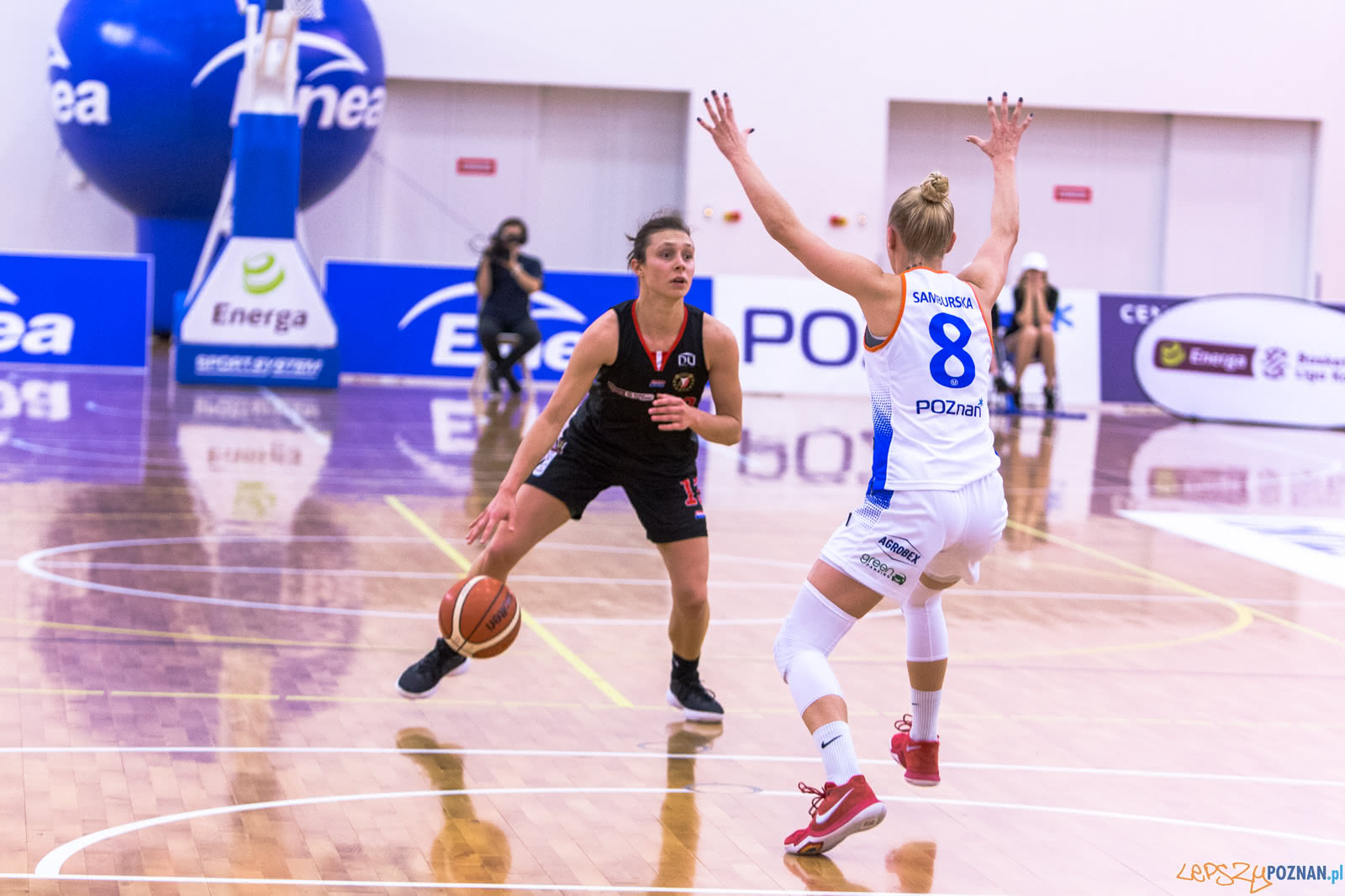 Enea AZS Poznań – Widzew Toruń 81:70 - Poznań 26.10.2018 r. Foto: LepszyPOZNAN.pl / Paweł Rychter Enea AZS Poznań – Widzew Toruń 81:70 - Poznań 26.10.2018 r. Foto: LepszyPOZNAN.pl / Paweł Rychter