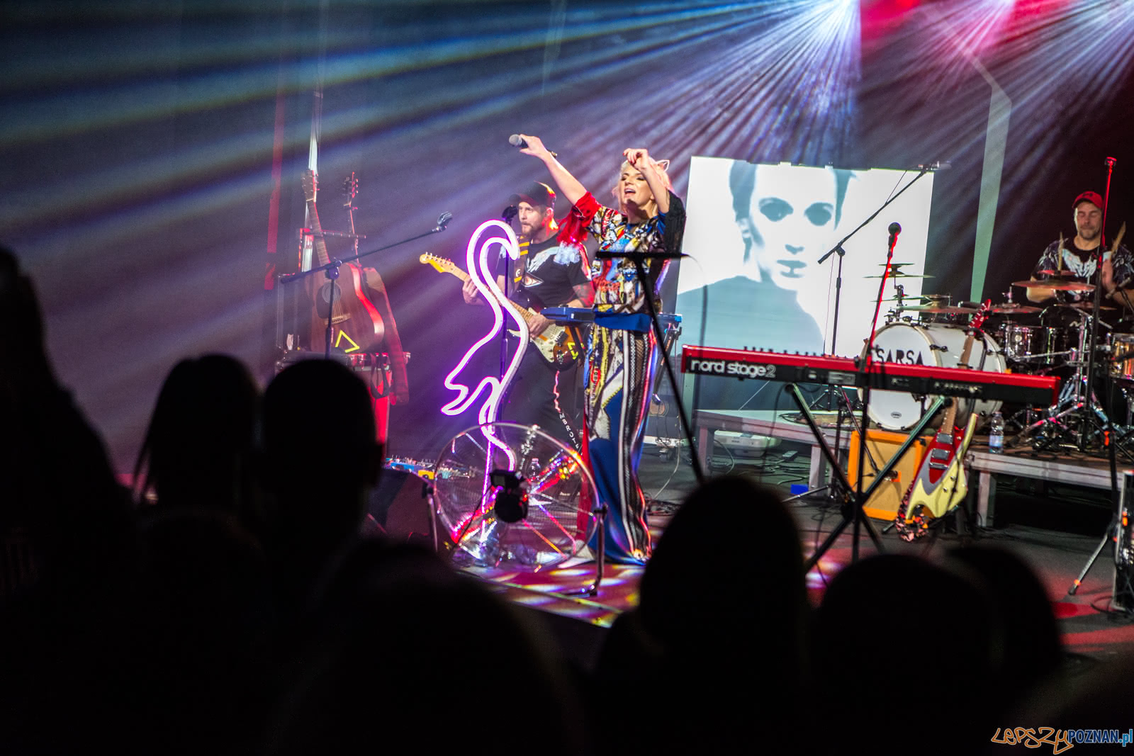 Sarsa w B17 - Poznań 16.11.2018 r. Foto: LepszyPOZNAN.pl / Paweł Rychter Sarsa w B17 - Poznań 16.11.2018 r. Foto: LepszyPOZNAN.pl / Paweł Rychter