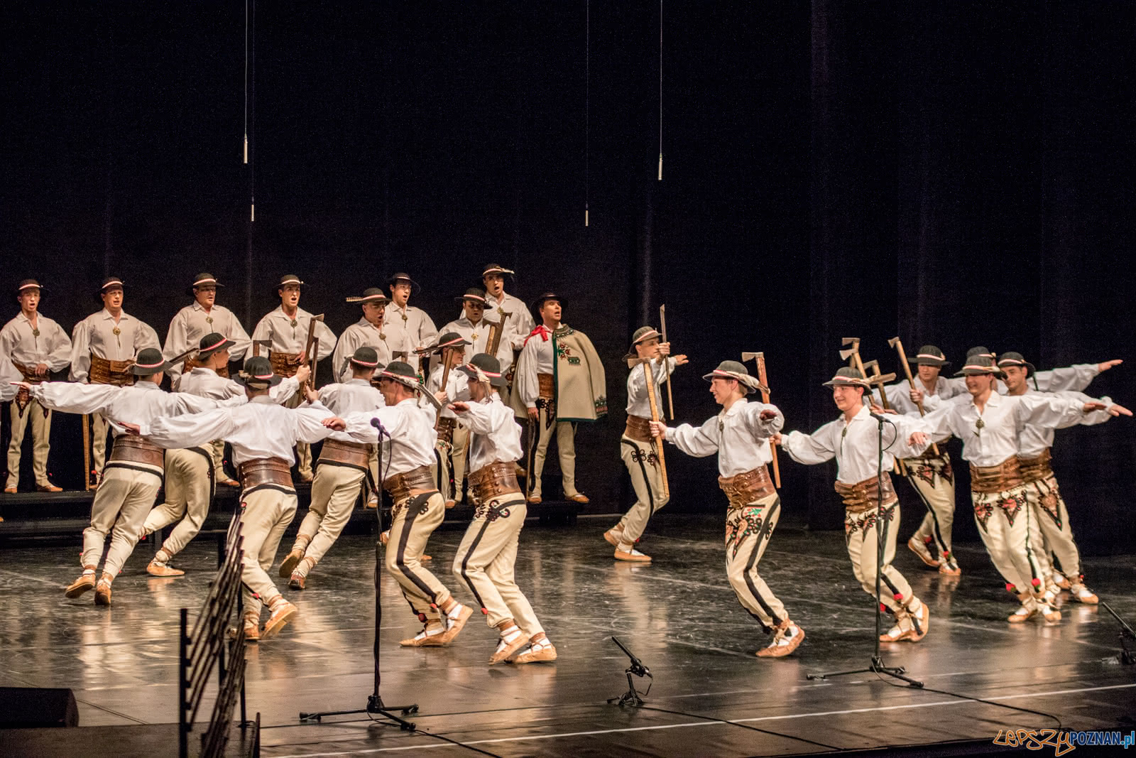 Zespół Pieśni i Tańca Ślask Foto: lepszyPOZNAN.pl / Ewelina Jaśkowiak Zespół Pieśni i Tańca Ślask Foto: lepszyPOZNAN.pl / Ewelina Jaśkowiak