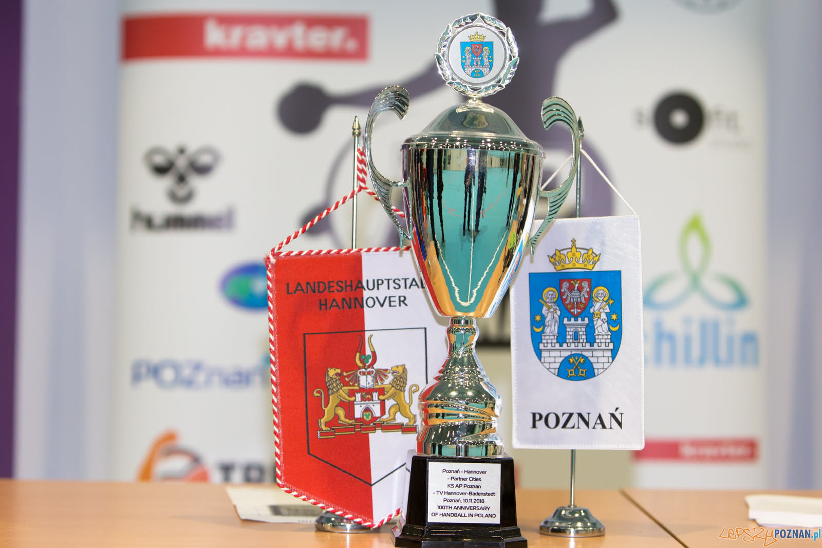 Towarzyskie spotkanie lub Sportowy AP Poznań – TV Hanover Bad Foto: lepszyPOZNAN.pl/Piotr Rychter Towarzyskie spotkanie lub Sportowy AP Poznań – TV Hanover Bad Foto: lepszyPOZNAN.pl/Piotr Rychter