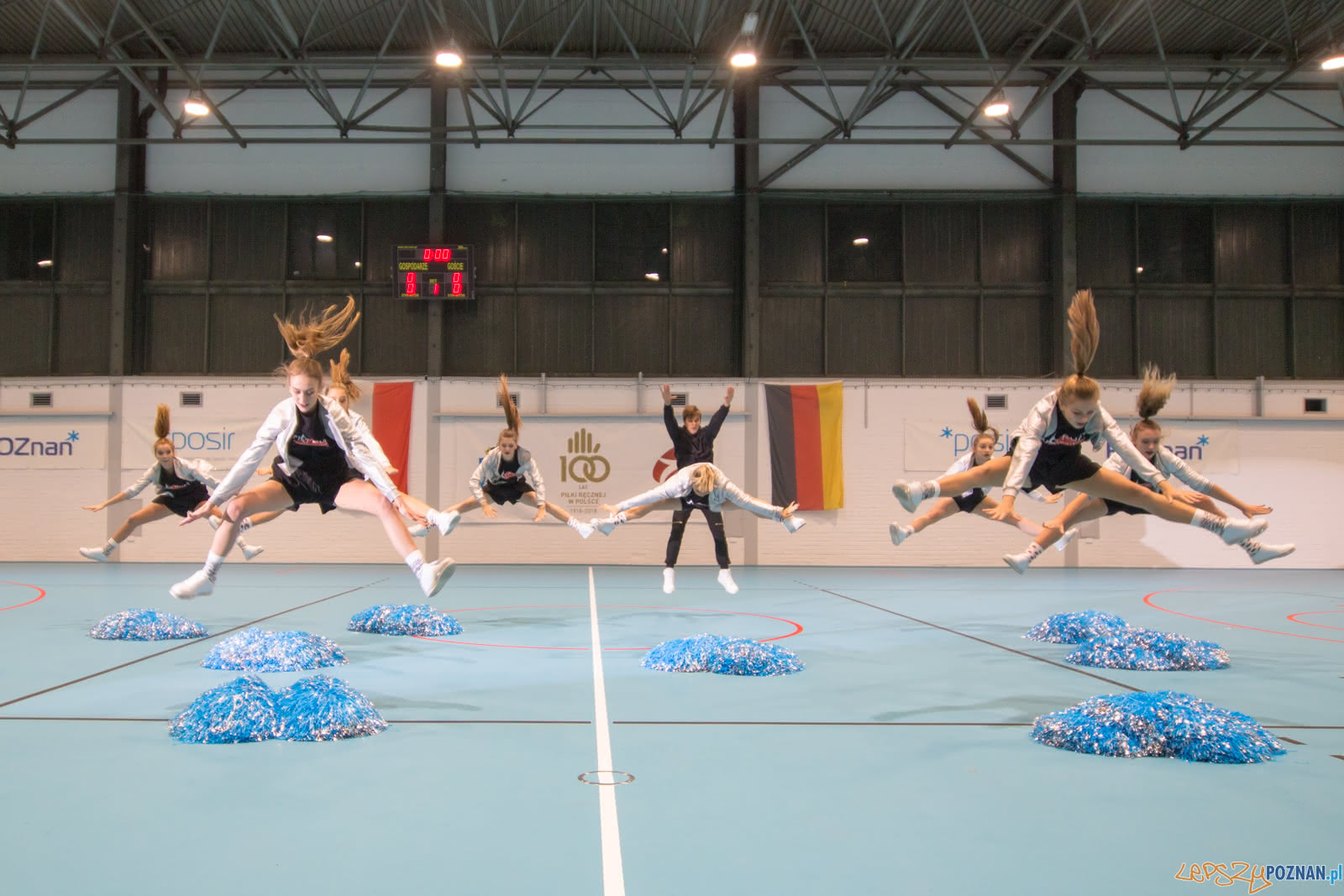 Towarzyskie spotkanie lub Sportowy AP Poznań – TV Hanover Bad Foto: lepszyPOZNAN.pl/Piotr Rychter Towarzyskie spotkanie lub Sportowy AP Poznań – TV Hanover Bad Foto: lepszyPOZNAN.pl/Piotr Rychter