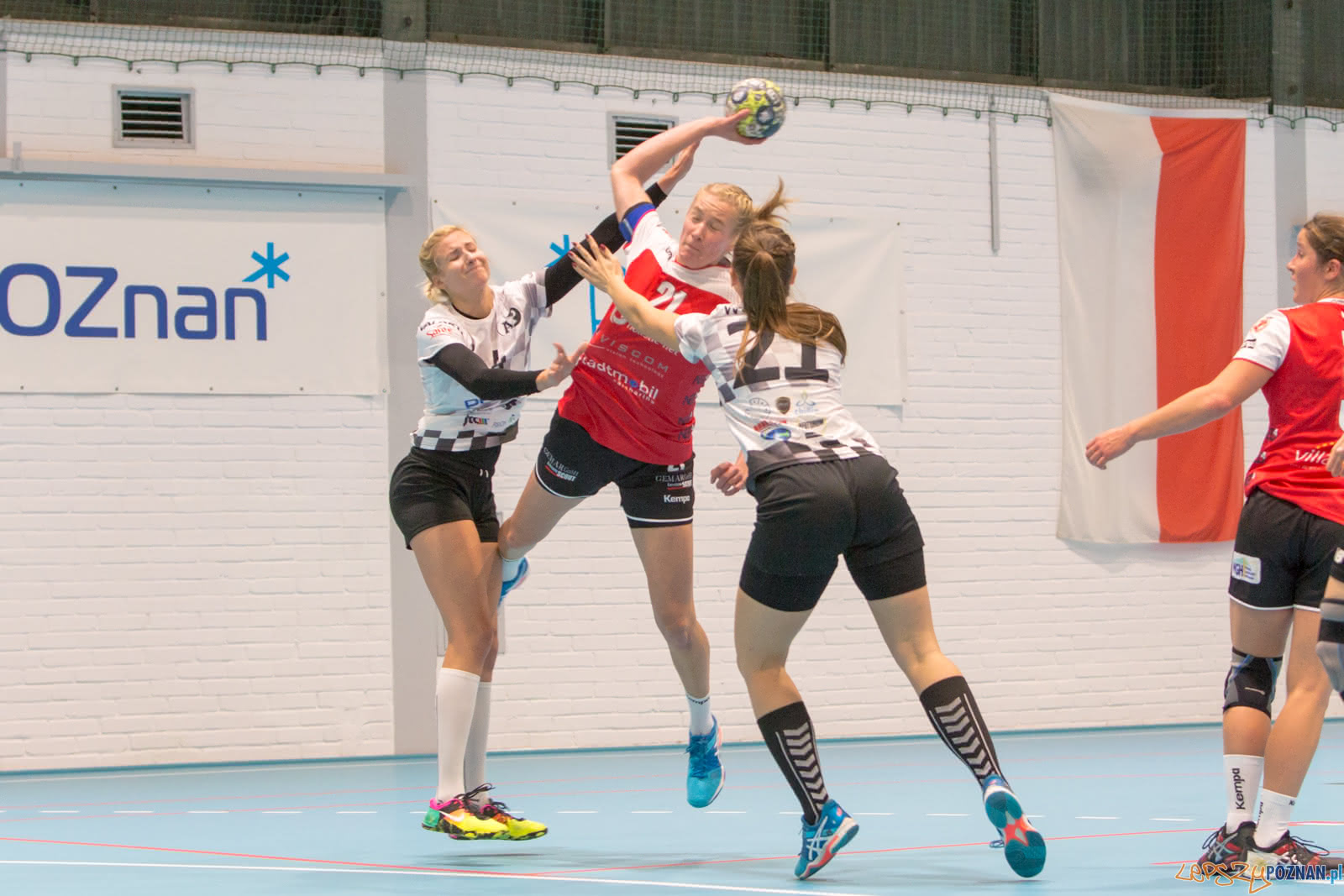 Towarzyskie spotkanie lub Sportowy AP Poznań – TV Hanover Bad Foto: lepszyPOZNAN.pl/Piotr Rychter Towarzyskie spotkanie lub Sportowy AP Poznań – TV Hanover Bad Foto: lepszyPOZNAN.pl/Piotr Rychter