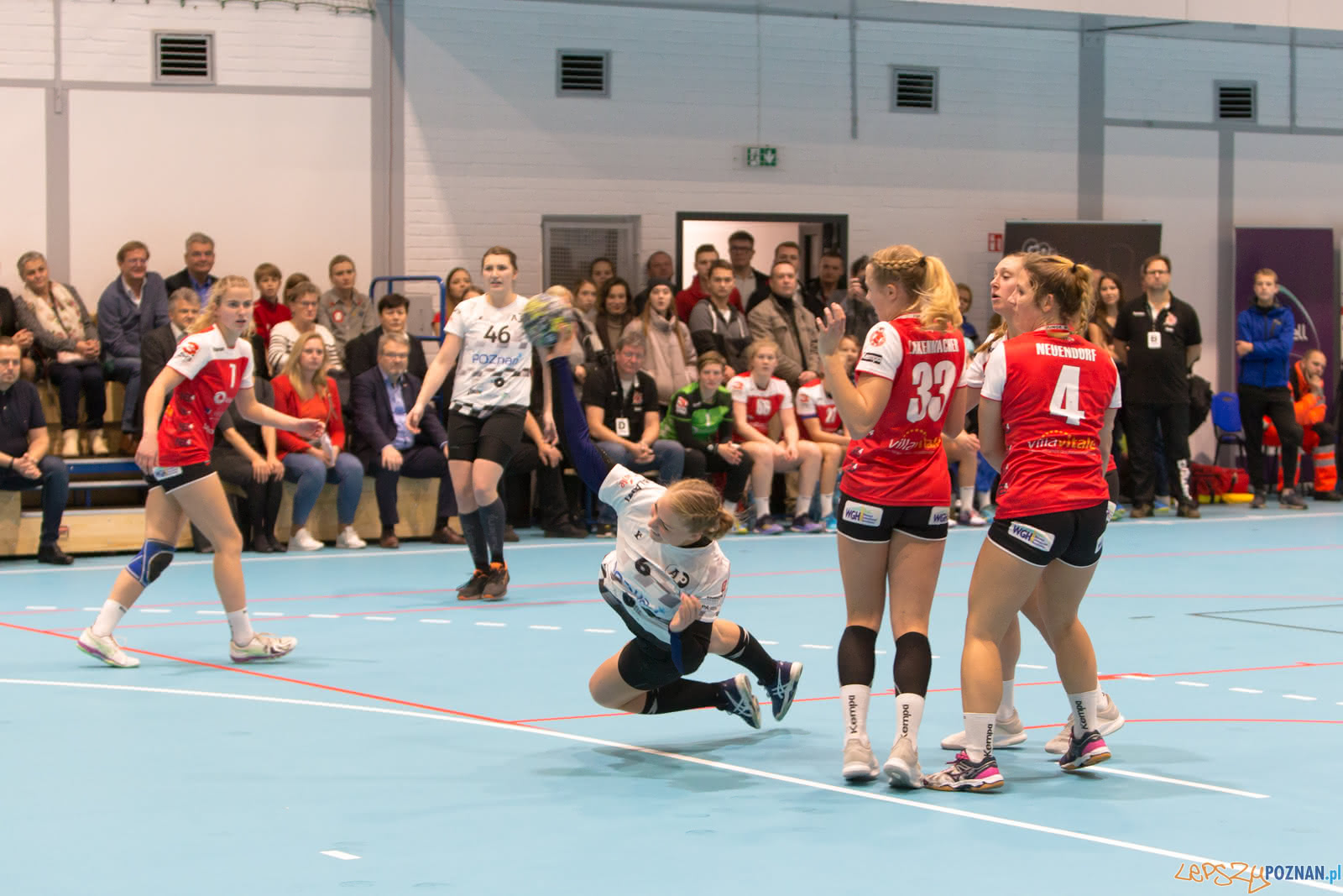 Towarzyskie spotkanie lub Sportowy AP Poznań – TV Hanover Bad Foto: lepszyPOZNAN.pl/Piotr Rychter Towarzyskie spotkanie lub Sportowy AP Poznań – TV Hanover Bad Foto: lepszyPOZNAN.pl/Piotr Rychter