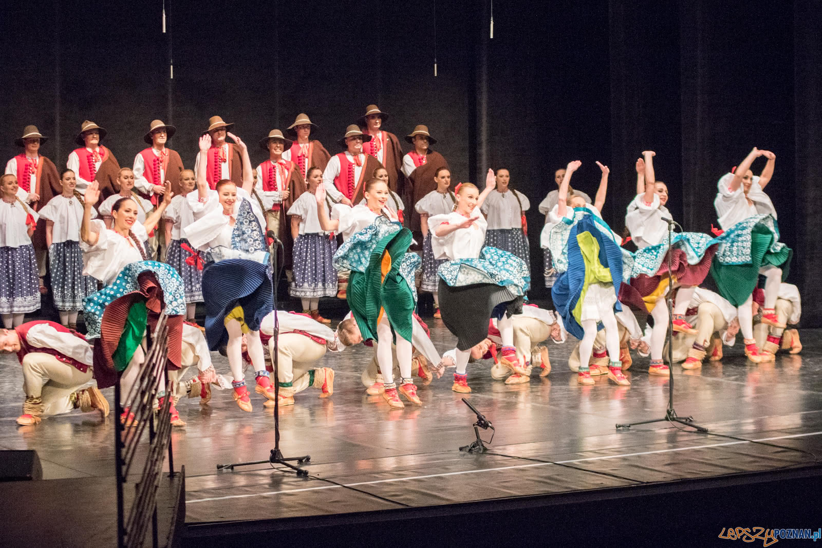 Zespół Pieśni i Tańca Ślask Foto: lepszyPOZNAN.pl / Ewelina Jaśkowiak Zespół Pieśni i Tańca Ślask Foto: lepszyPOZNAN.pl / Ewelina Jaśkowiak