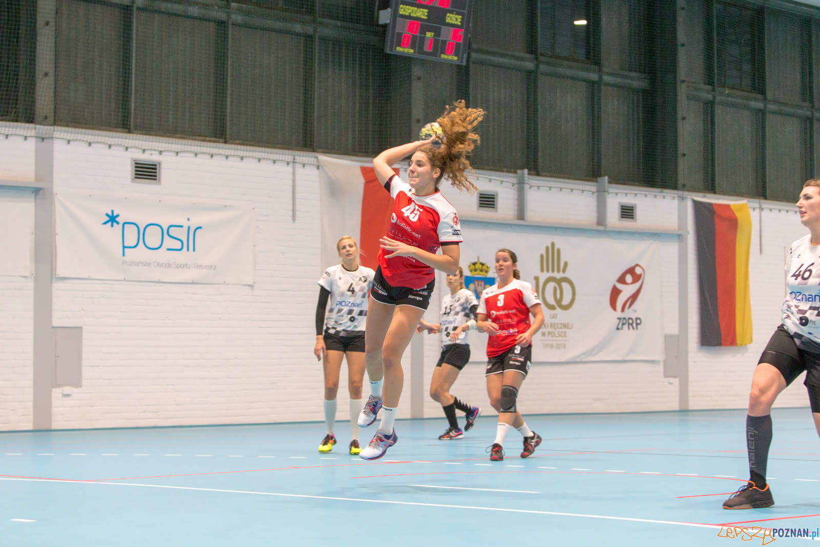 Towarzyskie spotkanie lub Sportowy AP Poznań – TV Hanover Bad Foto: lepszyPOZNAN.pl/Piotr Rychter Towarzyskie spotkanie lub Sportowy AP Poznań – TV Hanover Bad Foto: lepszyPOZNAN.pl/Piotr Rychter