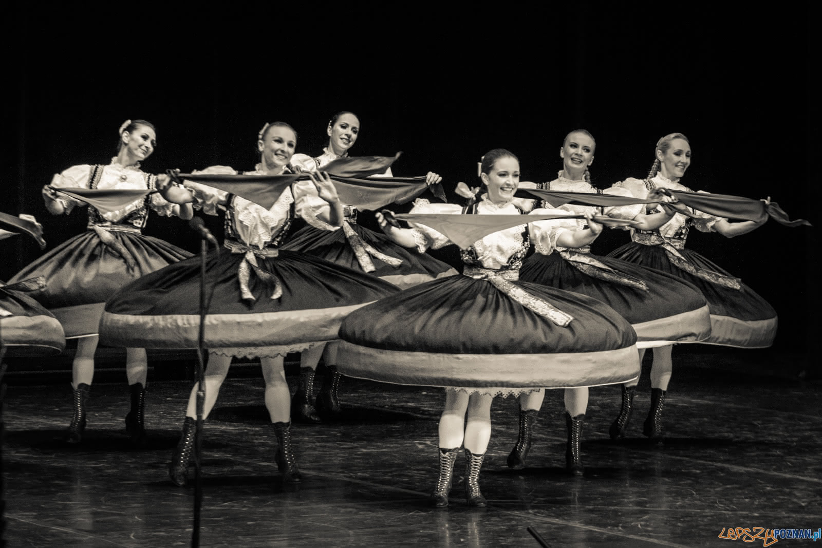 Zespół Pieśni i Tańca Ślask Foto: lepszyPOZNAN.pl / Ewelina Jaśkowiak Zespół Pieśni i Tańca Ślask Foto: lepszyPOZNAN.pl / Ewelina Jaśkowiak