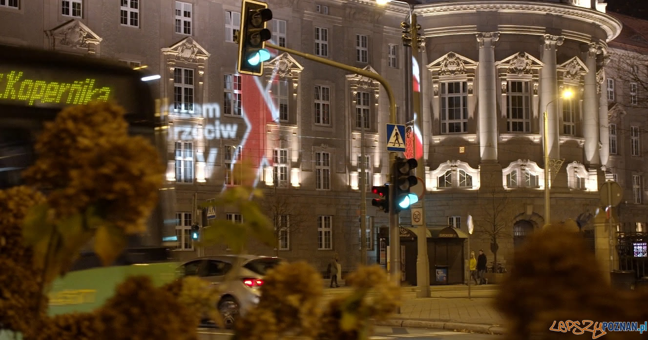 Czerwonekokardki - profilaktyka HIV AIDS Foto: materiały prasowe Czerwonekokardki - profilaktyka HIV AIDS Foto: materiały prasowe