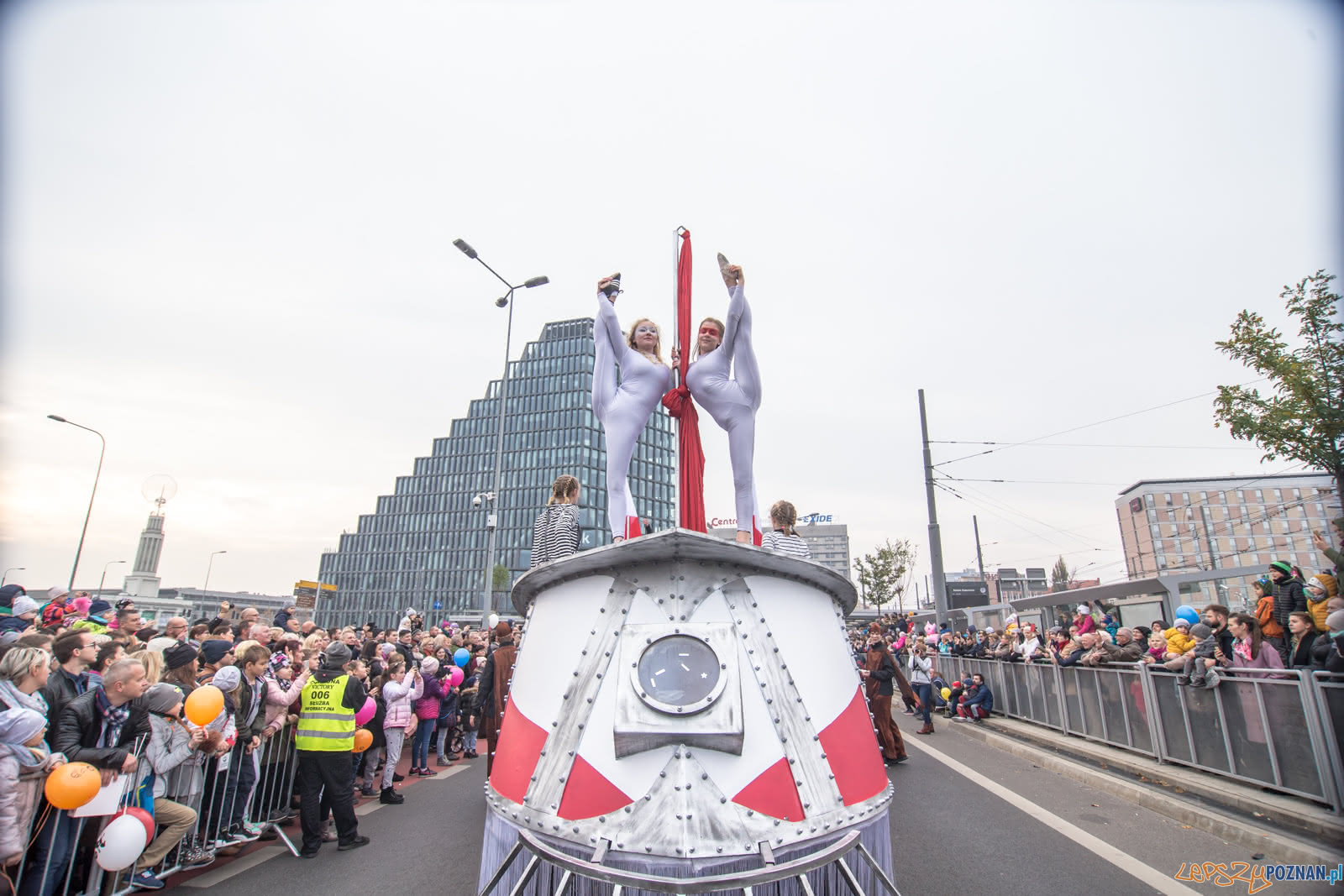 Popchód św. Marcina Foto: lepszyPOZNAN.pl/Piotr Rychter Popchód św. Marcina Foto: lepszyPOZNAN.pl/Piotr Rychter