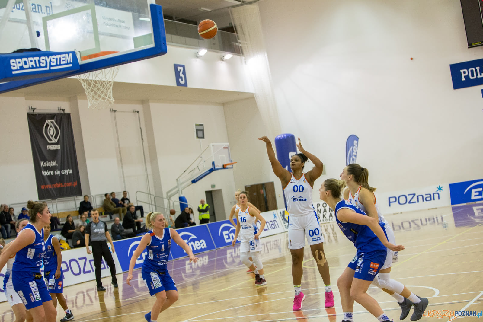 Enea AZS Poznań - Enea AJP AZS Gorzów Wlkp. 71:94 - Poznań 22 Foto: LepszyPOZNAN.pl / Paweł Rychter Enea AZS Poznań - Enea AJP AZS Gorzów Wlkp. 71:94 - Poznań 22 Foto: LepszyPOZNAN.pl / Paweł Rychter