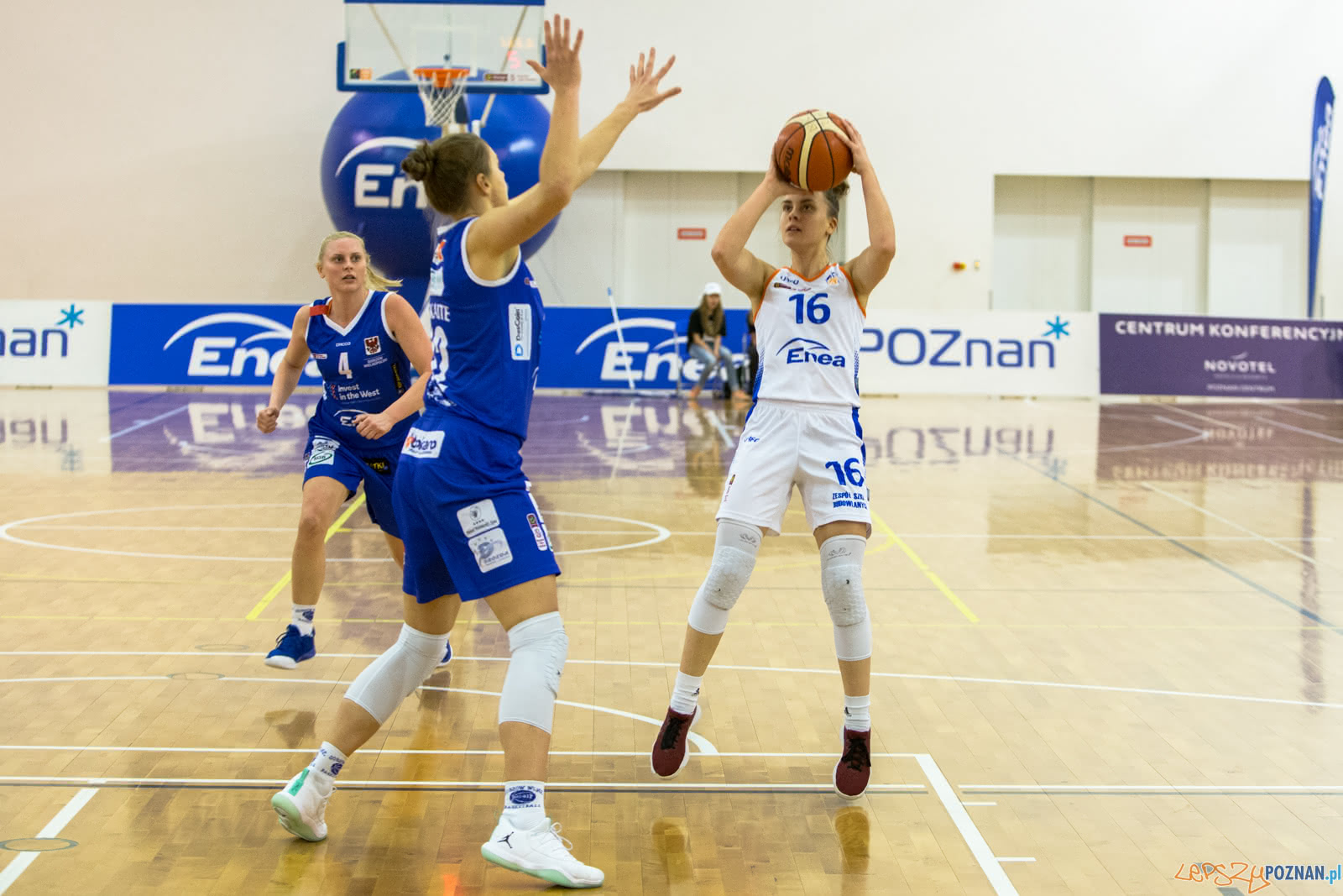 Enea AZS Poznań - Enea AJP AZS Gorzów Wlkp. 71:94 - Poznań 22 Foto: LepszyPOZNAN.pl / Paweł Rychter Enea AZS Poznań - Enea AJP AZS Gorzów Wlkp. 71:94 - Poznań 22 Foto: LepszyPOZNAN.pl / Paweł Rychter