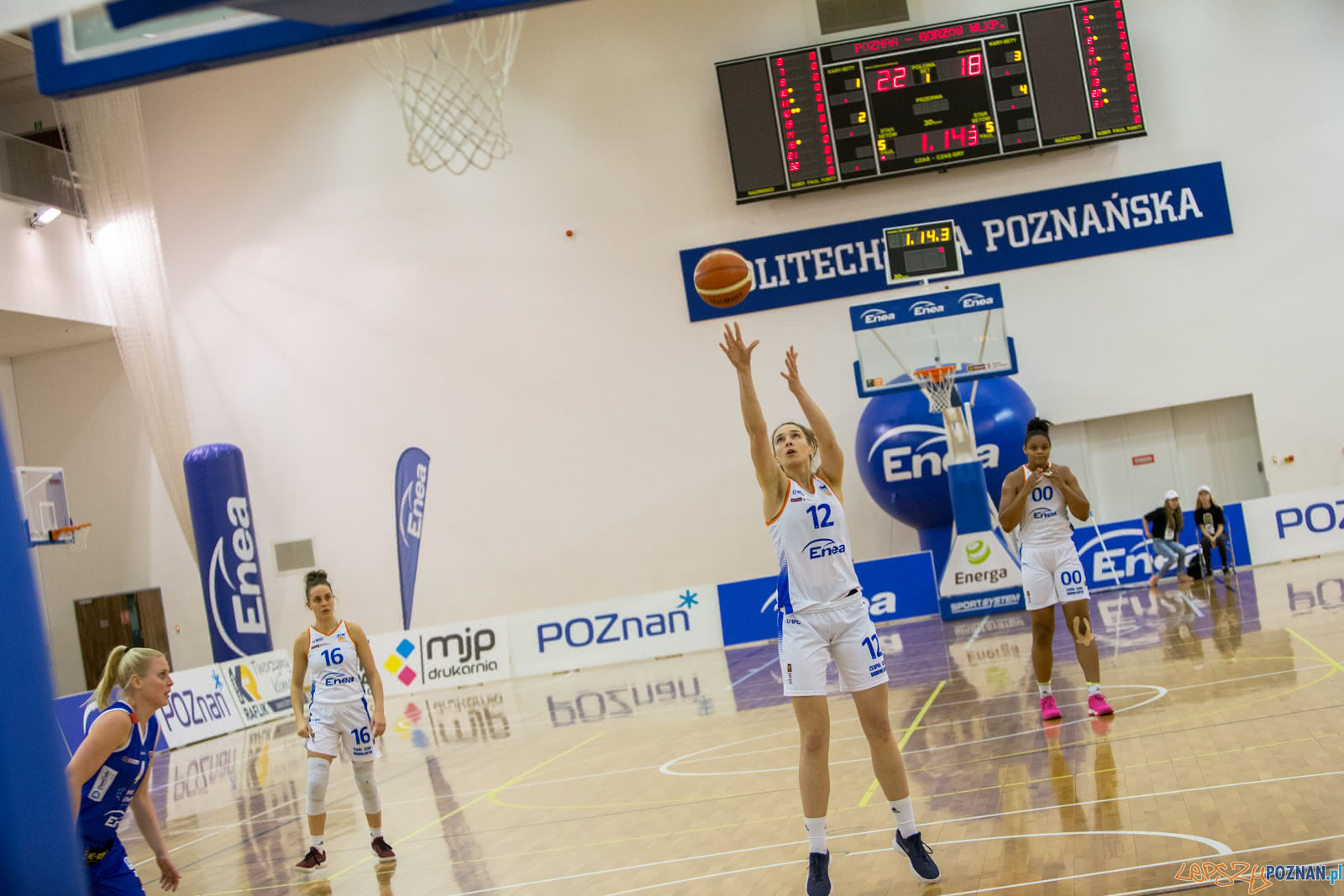 Enea AZS Poznań - Enea AJP AZS Gorzów Wlkp. 71:94 - Poznań 22 Foto: LepszyPOZNAN.pl / Paweł Rychter Enea AZS Poznań - Enea AJP AZS Gorzów Wlkp. 71:94 - Poznań 22 Foto: LepszyPOZNAN.pl / Paweł Rychter