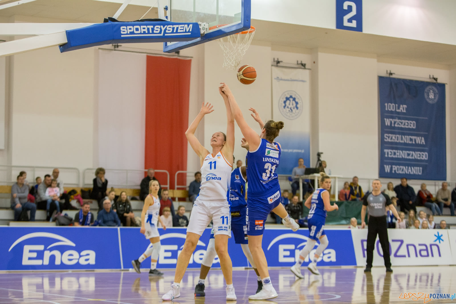 Enea AZS Poznań - Enea AJP AZS Gorzów Wlkp. 71:94 - Poznań 22 Foto: LepszyPOZNAN.pl / Paweł Rychter Enea AZS Poznań - Enea AJP AZS Gorzów Wlkp. 71:94 - Poznań 22 Foto: LepszyPOZNAN.pl / Paweł Rychter