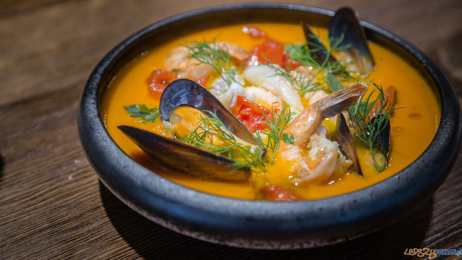 Restauracja Nifty no 20_Puro Hotel Foto: Jakub Pindych / PLOT Restauracja Nifty no 20_Puro Hotel Foto: Jakub Pindych / PLOT