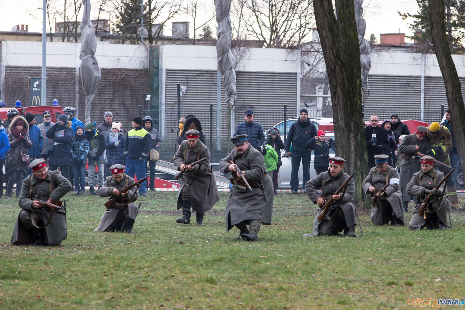100 lecie zdobycia Ławicy - inscenizacja Foto: lepszyPOZNAN.pl/Piotr Rychter 100 lecie zdobycia Ławicy - inscenizacja Foto: lepszyPOZNAN.pl/Piotr Rychter