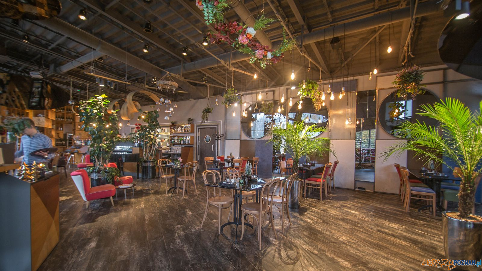 Restauracja Sarbinowska - foto Foto: Jakub Pindych / PLOT Restauracja Sarbinowska - foto Foto: Jakub Pindych / PLOT