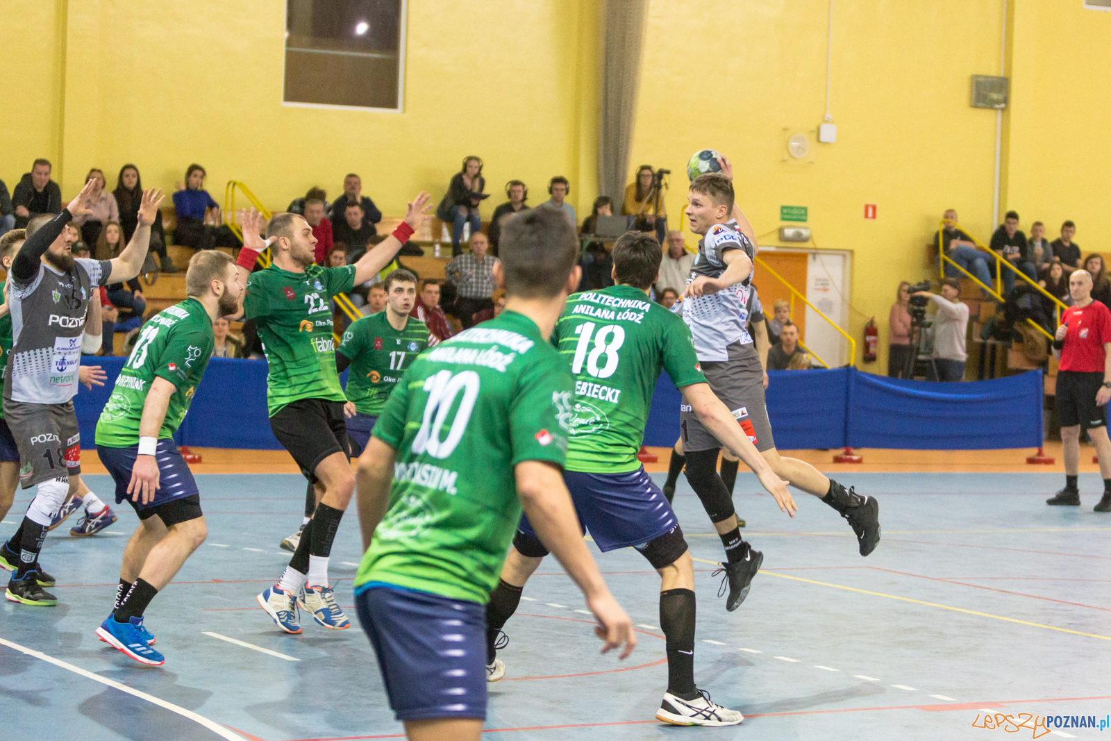 Mecz 12. kolejki I ligi piłki ręcznej mężczyzn WKS Grunwald Foto: lepszyPOZNAN.pl/Piotr Rychter Mecz 12. kolejki I ligi piłki ręcznej mężczyzn WKS Grunwald Foto: lepszyPOZNAN.pl/Piotr Rychter