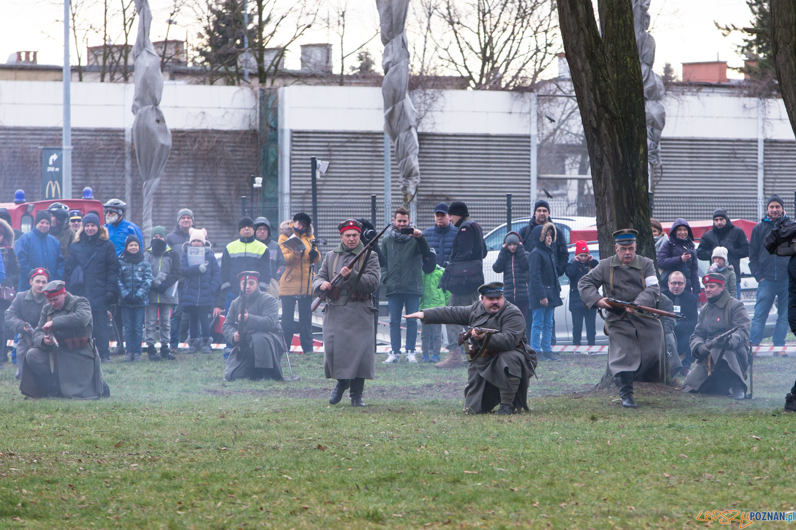 100 lecie zdobycia Ławicy - inscenizacja Foto: lepszyPOZNAN.pl/Piotr Rychter 100 lecie zdobycia Ławicy - inscenizacja Foto: lepszyPOZNAN.pl/Piotr Rychter