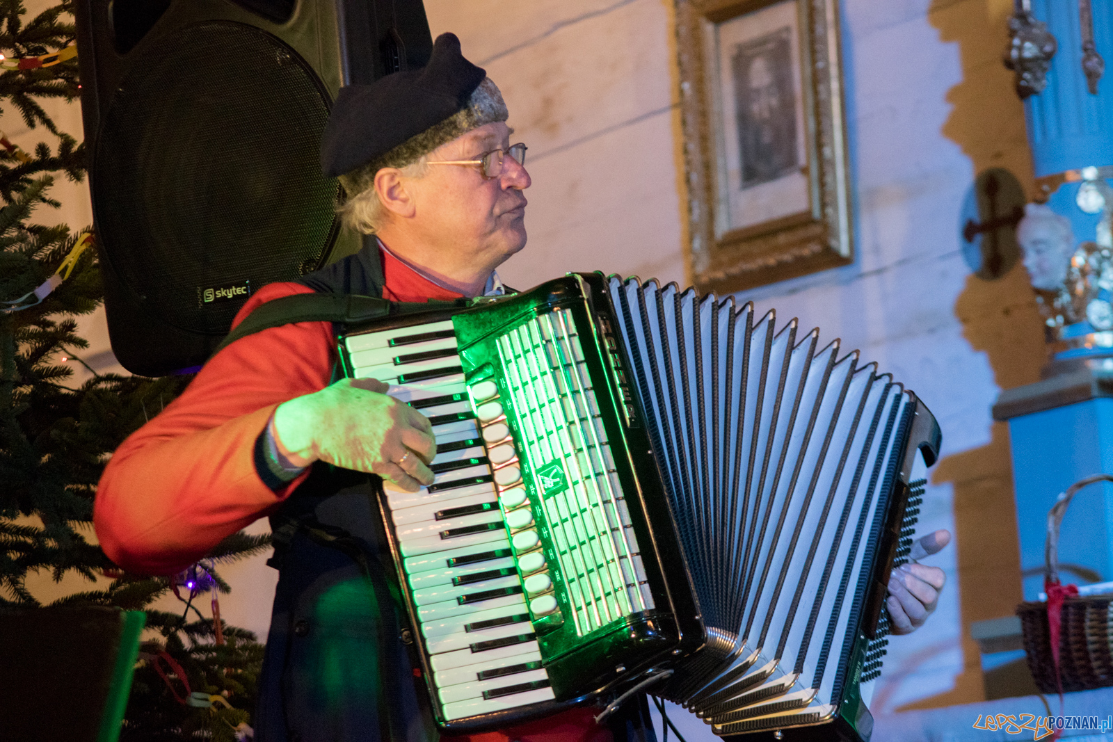 Kolędowanie w Dziekanowicach Foto: lepszyPOZNAN.pl / Ewelina Jaśkowiak Kolędowanie w Dziekanowicach Foto: lepszyPOZNAN.pl / Ewelina Jaśkowiak
