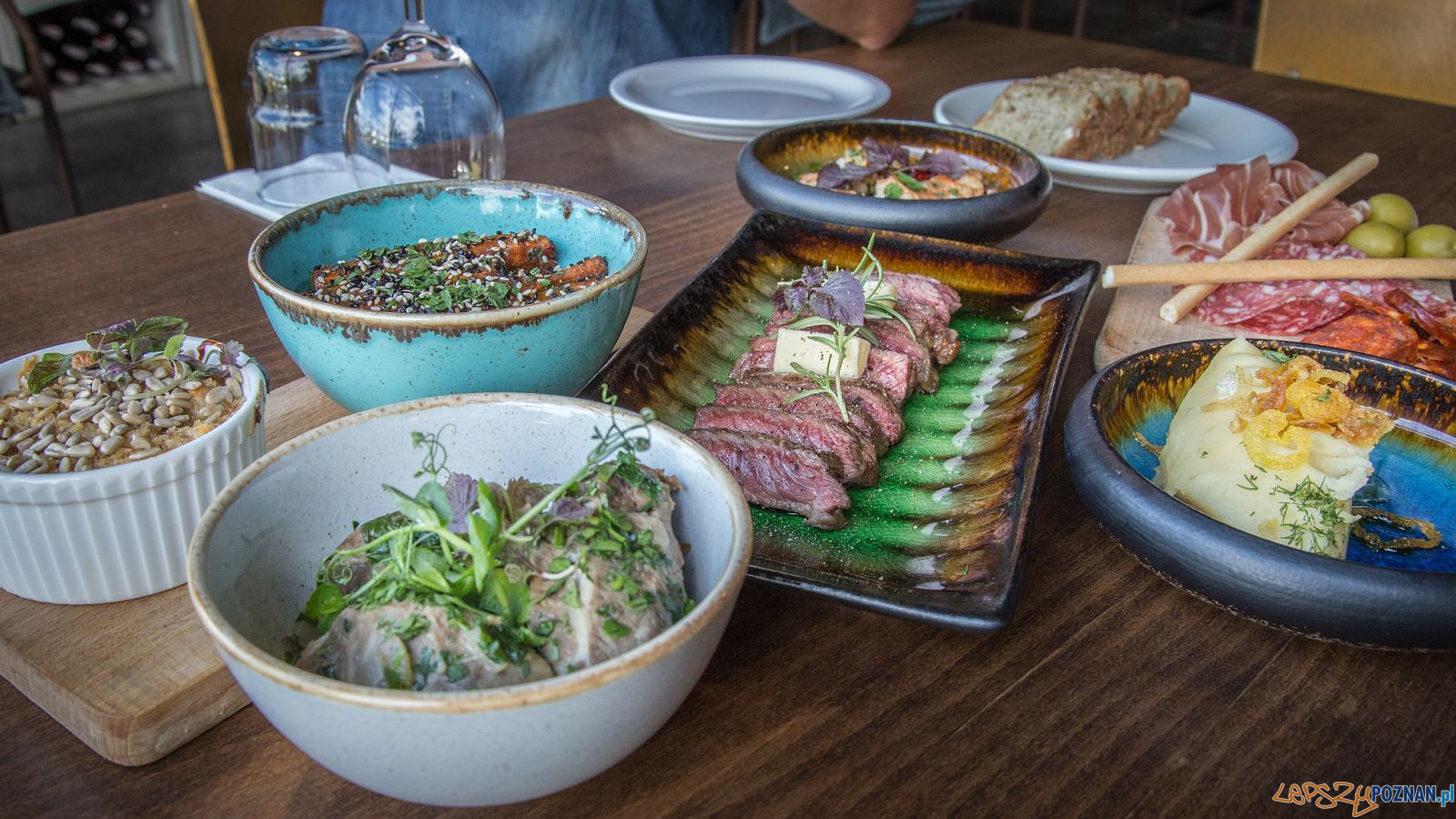 Restauracja Magazyn Foto: Jakub Pindych / PLOT Restauracja Magazyn Foto: Jakub Pindych / PLOT