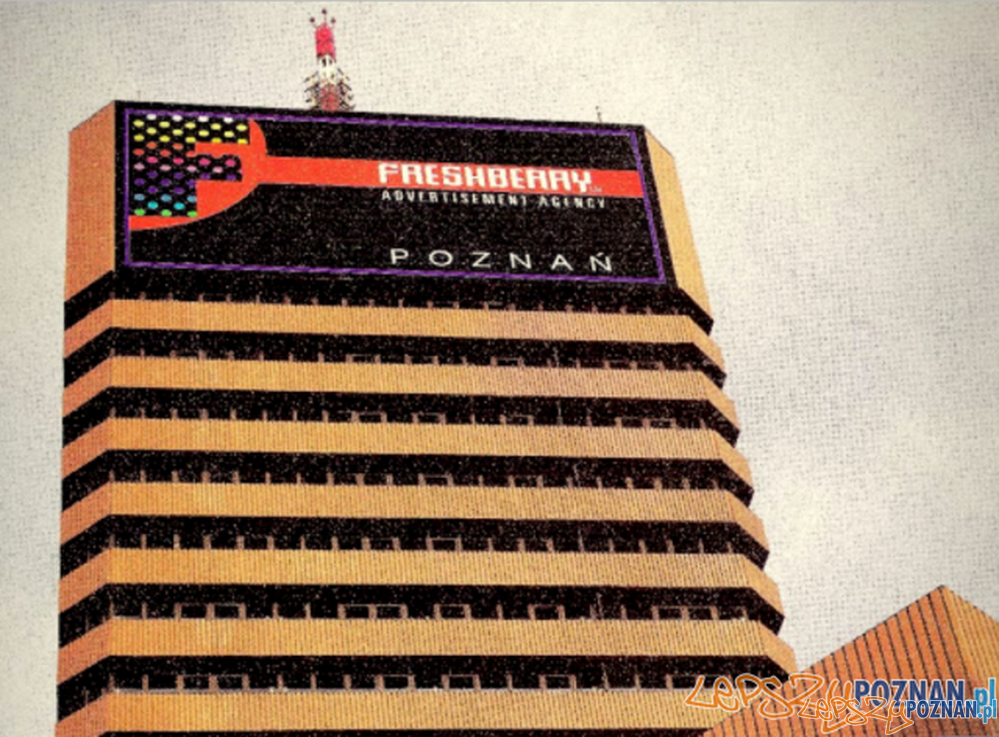 Ekran na Uniwersytecie Ekonomicznym  Foto: materiały prasowe UEP