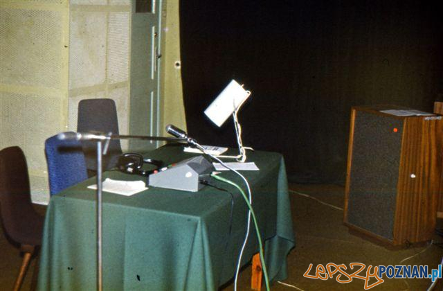 Akademickie Radio Winogrady - lata 70.te Foto: Krzysztof Orłowski / nasza-klasa.pl Akademickie Radio Winogrady - lata 70.te Foto: Krzysztof Orłowski / nasza-klasa.pl