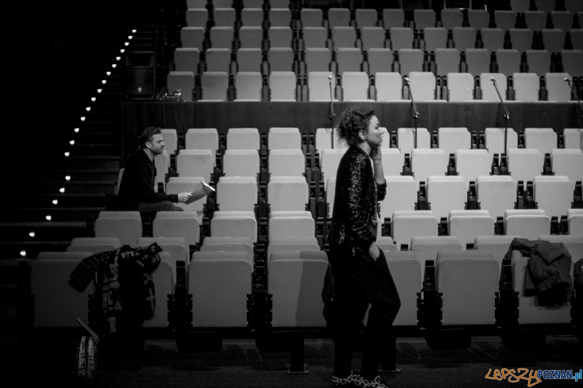 Improwizacje w Teatrze Nowym Foto: Greg Noo-Wak / archiwum Agaty Dudy Gracz / Teatr Nowy Improwizacje w Teatrze Nowym Foto: Greg Noo-Wak / archiwum Agaty Dudy Gracz / Teatr Nowy