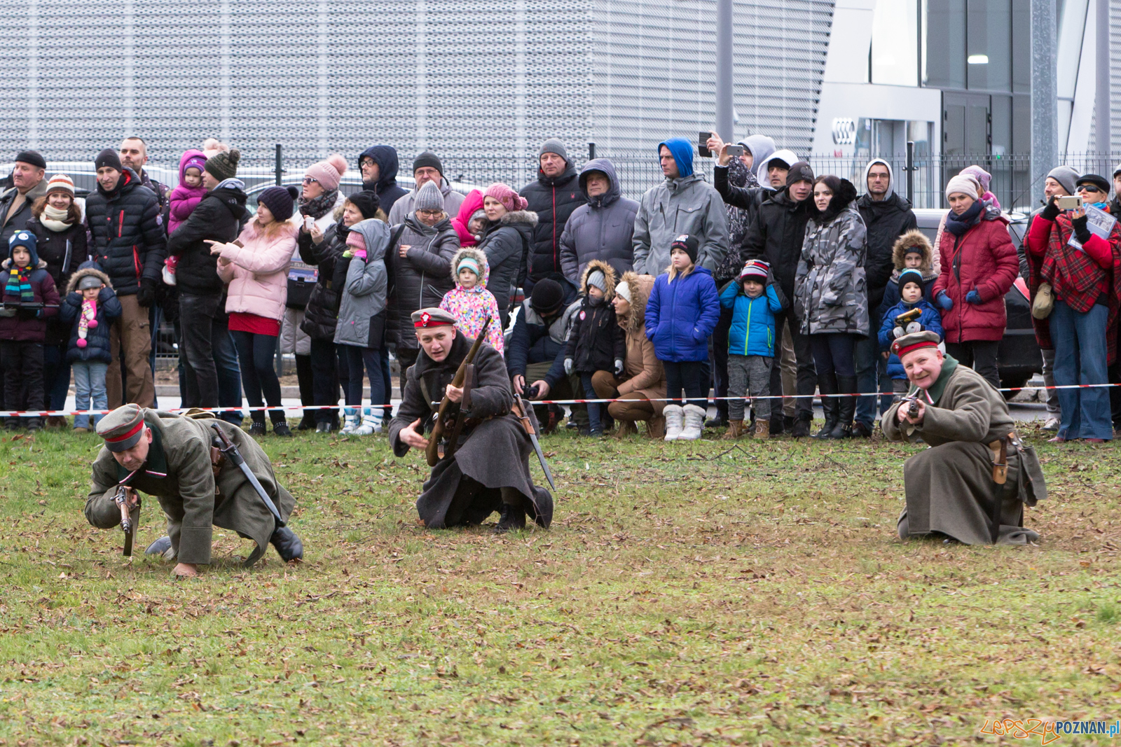 100 lecie zdobycia Ławicy - inscenizacja Foto: lepszyPOZNAN.pl/Piotr Rychter 100 lecie zdobycia Ławicy - inscenizacja Foto: lepszyPOZNAN.pl/Piotr Rychter