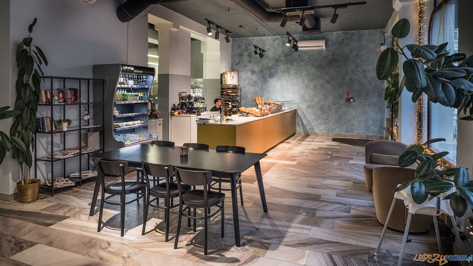 Restauracja Inna Piekarnia Foto: Jakub Pindych / PLOT Restauracja Inna Piekarnia Foto: Jakub Pindych / PLOT