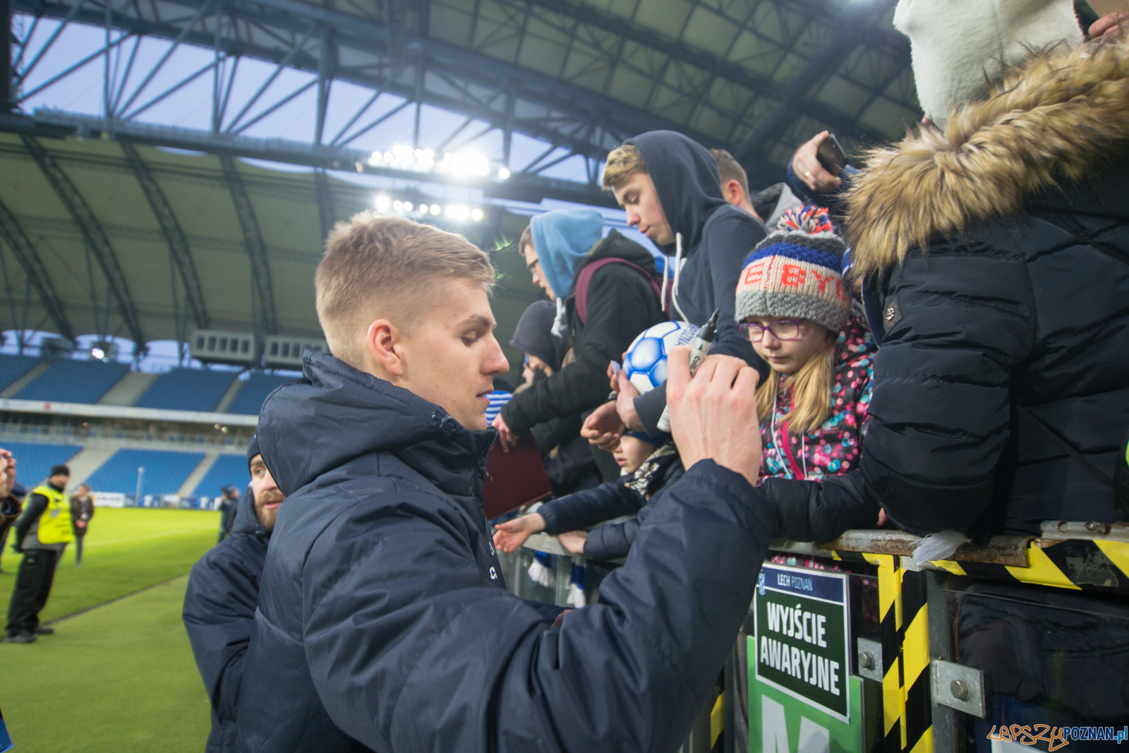 Pierwszy gwizdek na Stadionie Poznań Foto: lepszyPOZNAN.pl/Piotr Rychter Pierwszy gwizdek na Stadionie Poznań Foto: lepszyPOZNAN.pl/Piotr Rychter