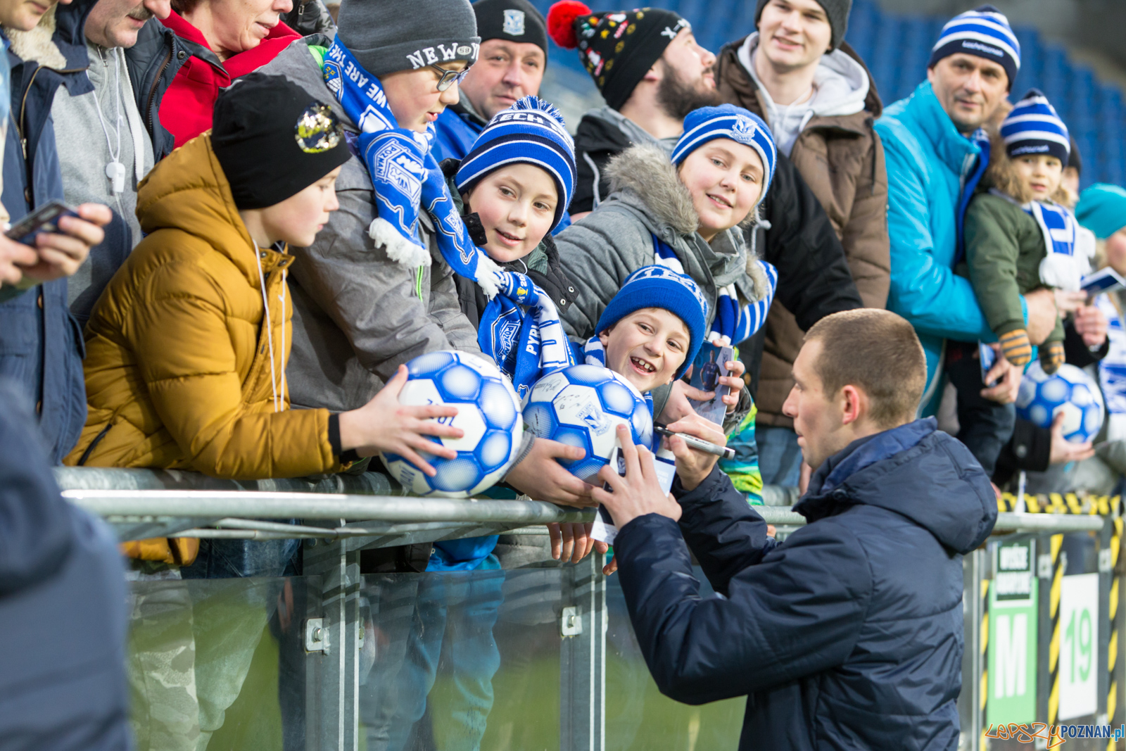Pierwszy gwizdek na Stadionie Poznań Foto: lepszyPOZNAN.pl/Piotr Rychter Pierwszy gwizdek na Stadionie Poznań Foto: lepszyPOZNAN.pl/Piotr Rychter