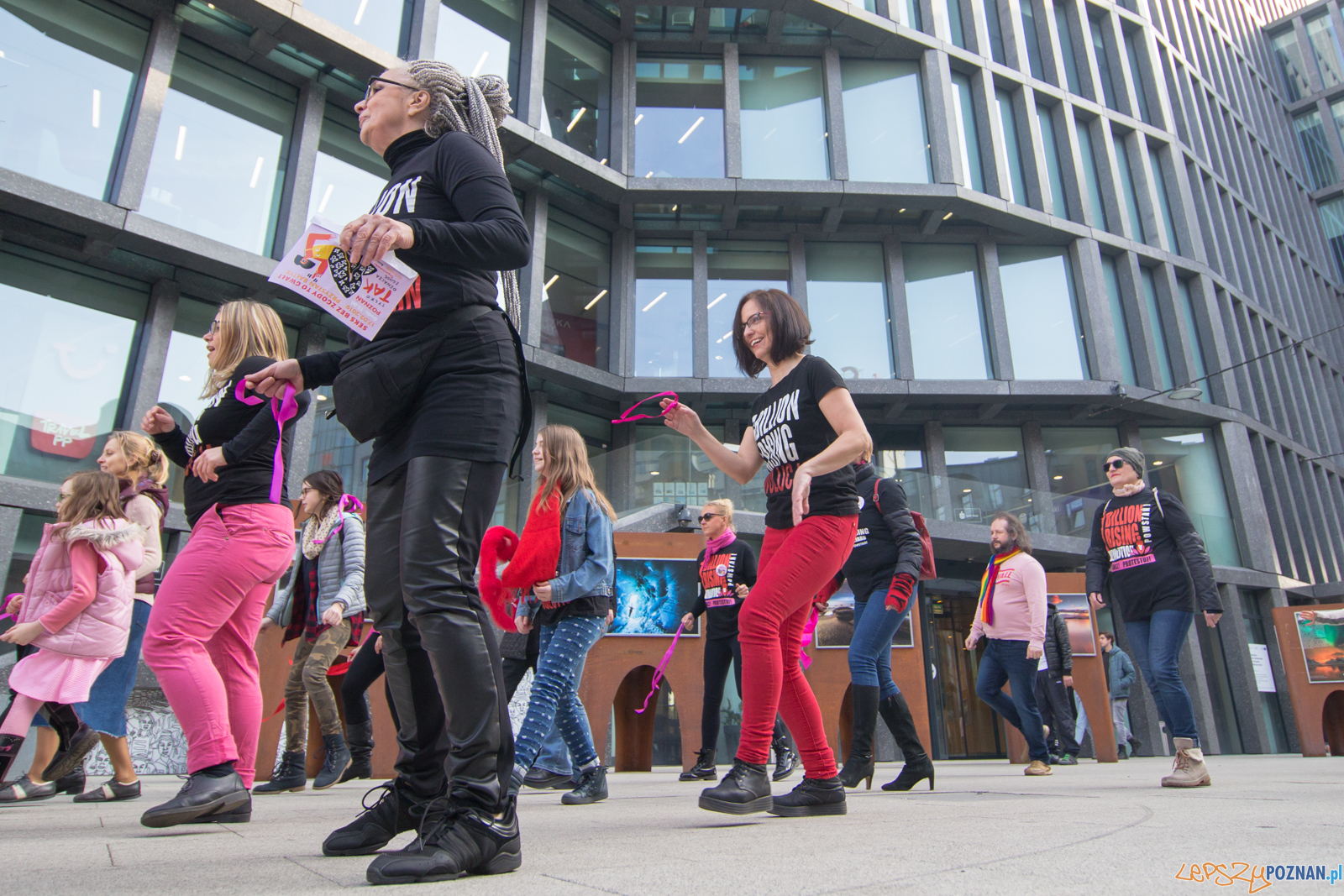 One Billion Rising Foto: lepszyPOZNAN.pl/Piotr Rychter One Billion Rising Foto: lepszyPOZNAN.pl/Piotr Rychter
