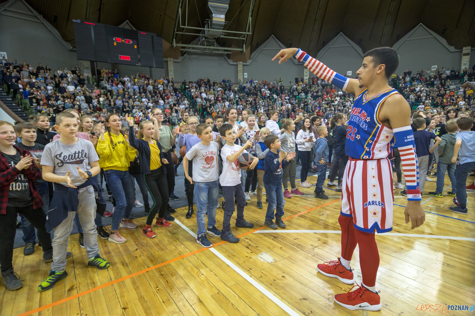 Harlem Globetrotters w Poznaniu Foto: lepszyPOZNAN.pl/Piotr Rychter Harlem Globetrotters w Poznaniu Foto: lepszyPOZNAN.pl/Piotr Rychter