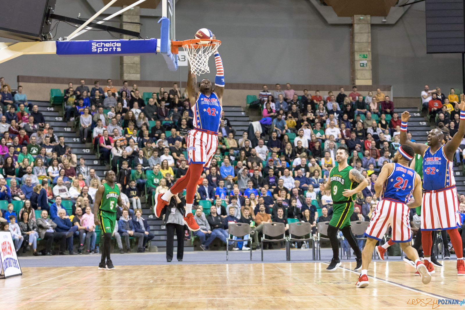 Harlem Globetrotters w Poznaniu Foto: lepszyPOZNAN.pl/Piotr Rychter Harlem Globetrotters w Poznaniu Foto: lepszyPOZNAN.pl/Piotr Rychter