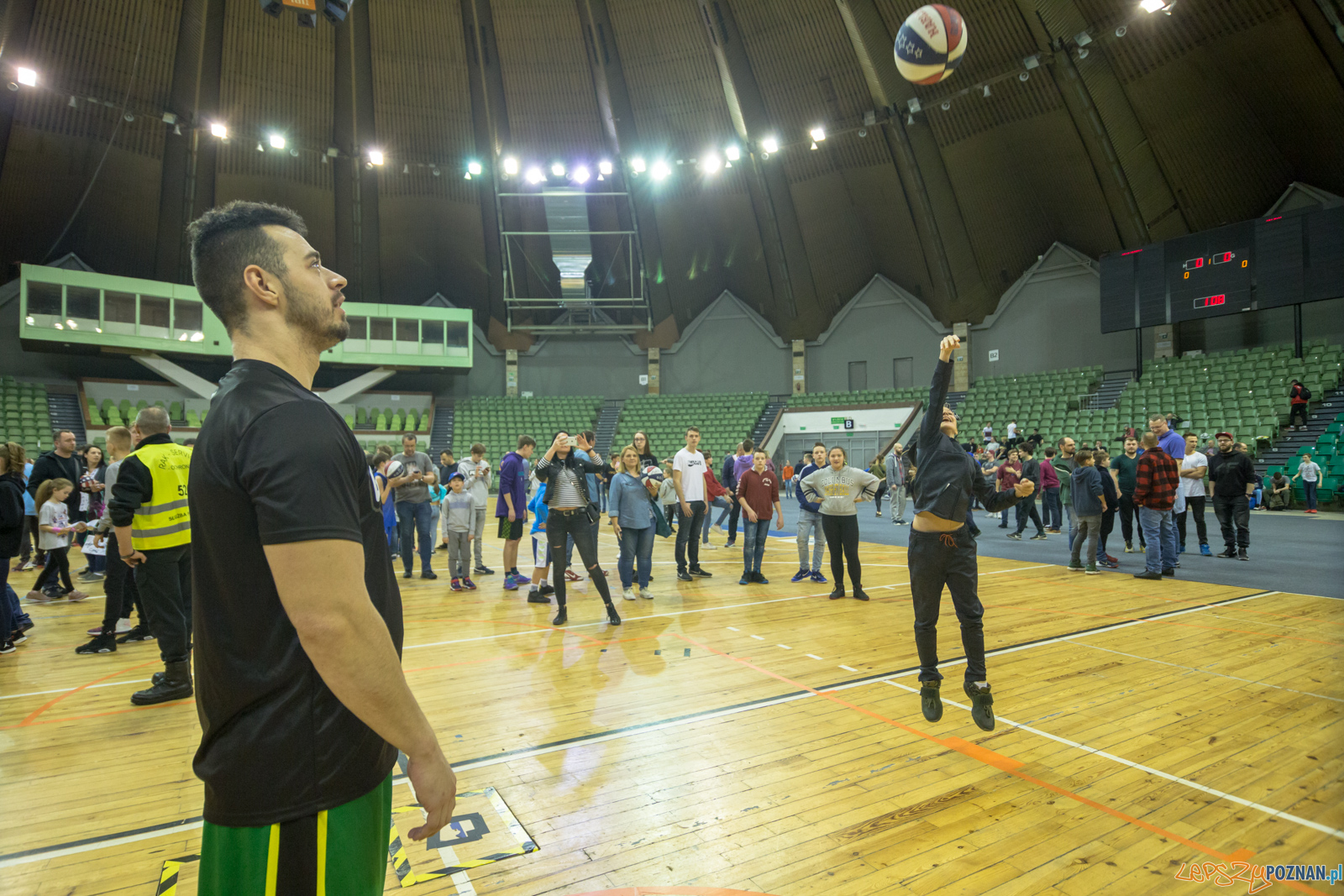 Harlem Globetrotters Magic Pass Foto: lepszyPOZNAN.pl/Piotr Rychter Harlem Globetrotters Magic Pass Foto: lepszyPOZNAN.pl/Piotr Rychter