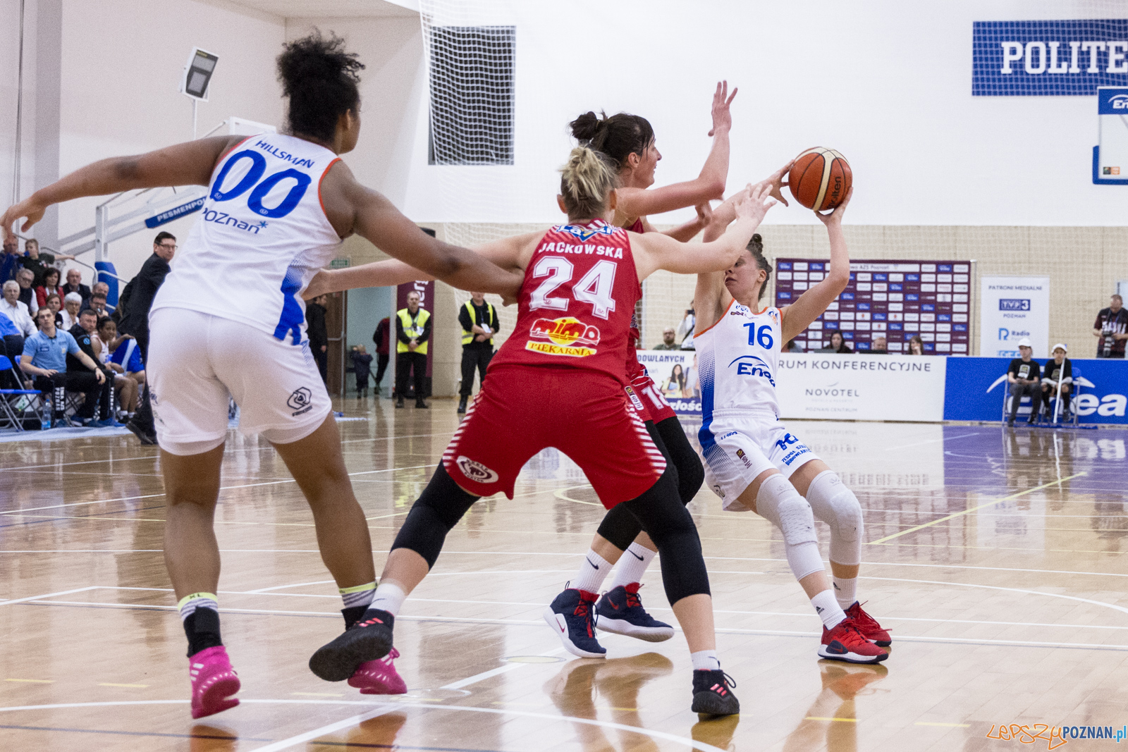 Enea AZS Poznań – TS Ostrovia Ostrów Wlkp. 69:68 - Poznań 2 Foto: LepszyPOZNAN.pl / Paweł Rychter Enea AZS Poznań – TS Ostrovia Ostrów Wlkp. 69:68 - Poznań 2 Foto: LepszyPOZNAN.pl / Paweł Rychter