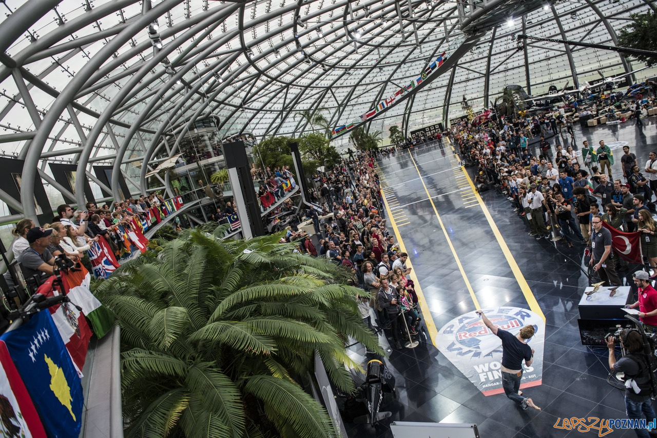 Red Bull Paper Wings Foto: materiały prasowe / Sebastian Marko/Red Bull Content Pool Red Bull Paper Wings Foto: materiały prasowe / Sebastian Marko/Red Bull Content Pool