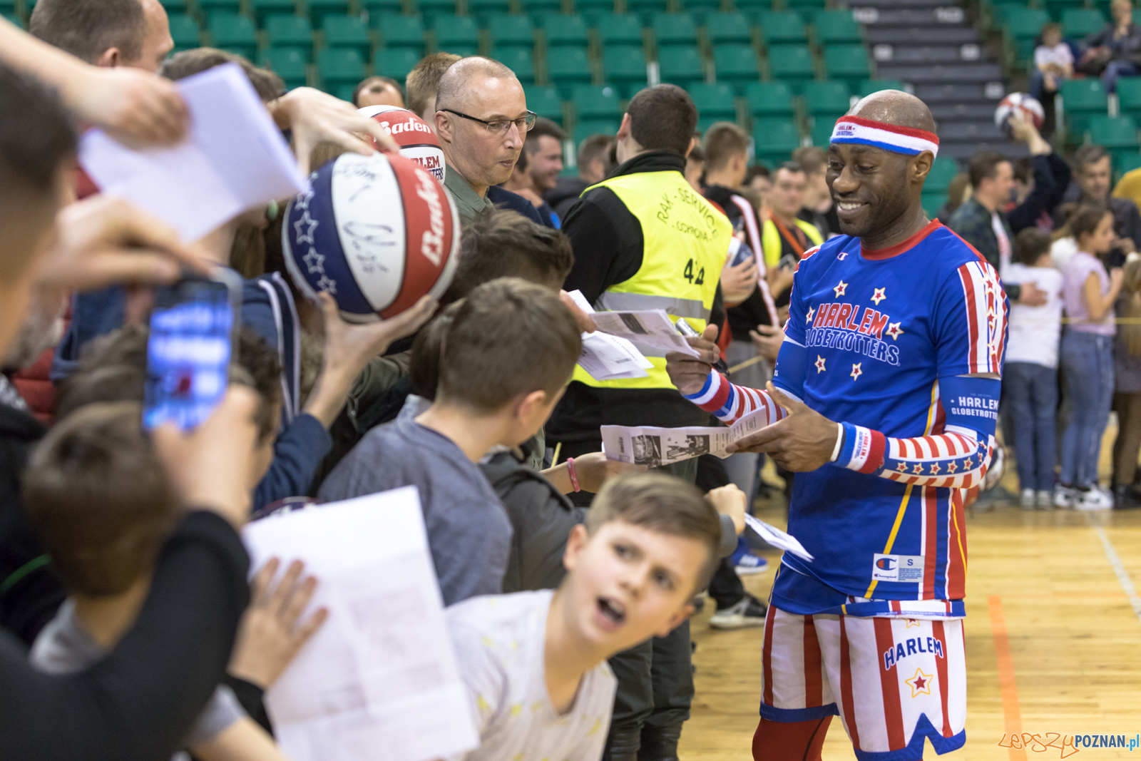 Harlem Globetrotters w Poznaniu Foto: lepszyPOZNAN.pl/Piotr Rychter Harlem Globetrotters w Poznaniu Foto: lepszyPOZNAN.pl/Piotr Rychter