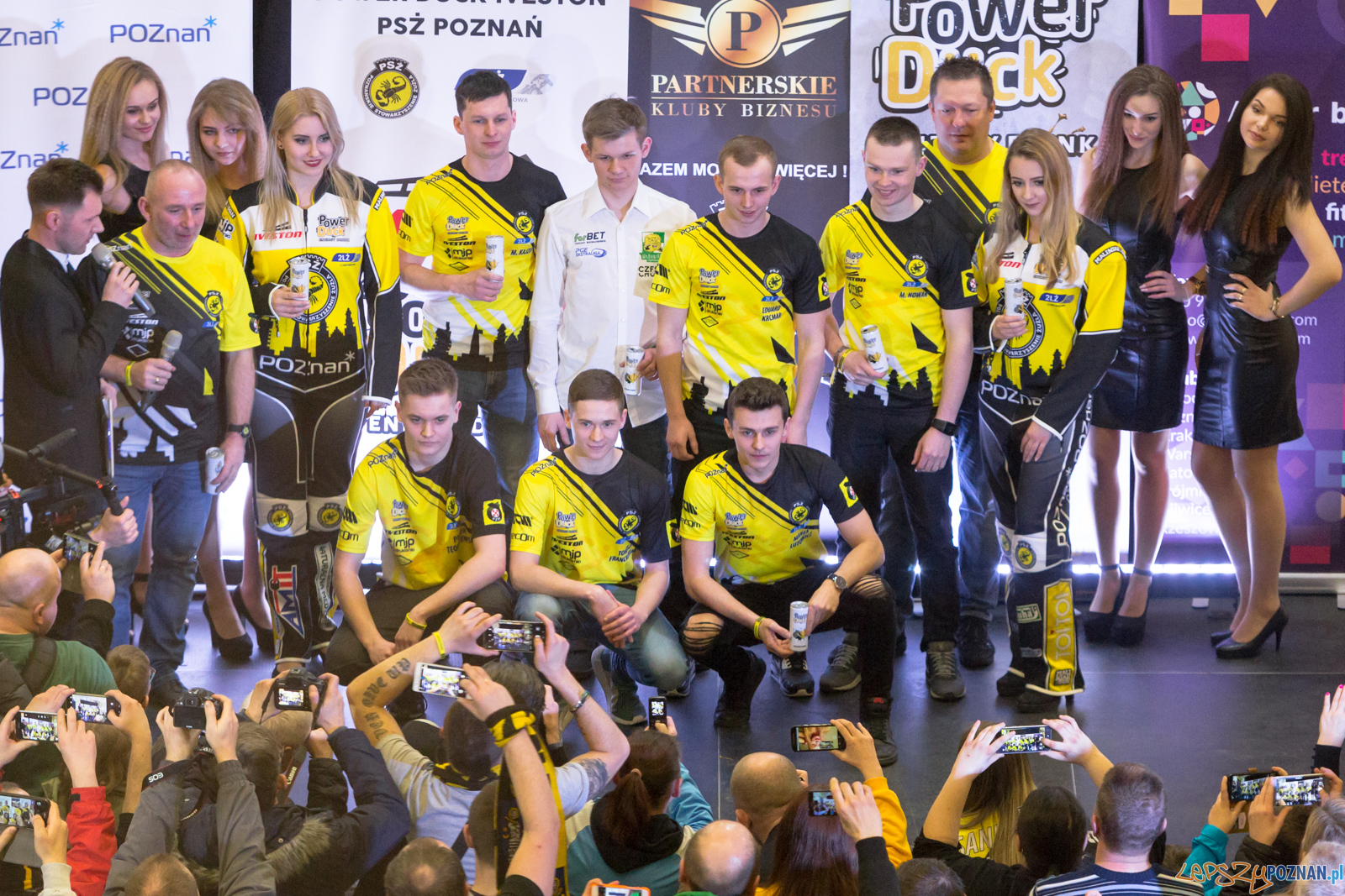 Prezentacja drużyny Power Duck Iveston PSŻ Poznań Foto: lepszyPOZNAN.pl/Piotr Rychter Prezentacja drużyny Power Duck Iveston PSŻ Poznań Foto: lepszyPOZNAN.pl/Piotr Rychter