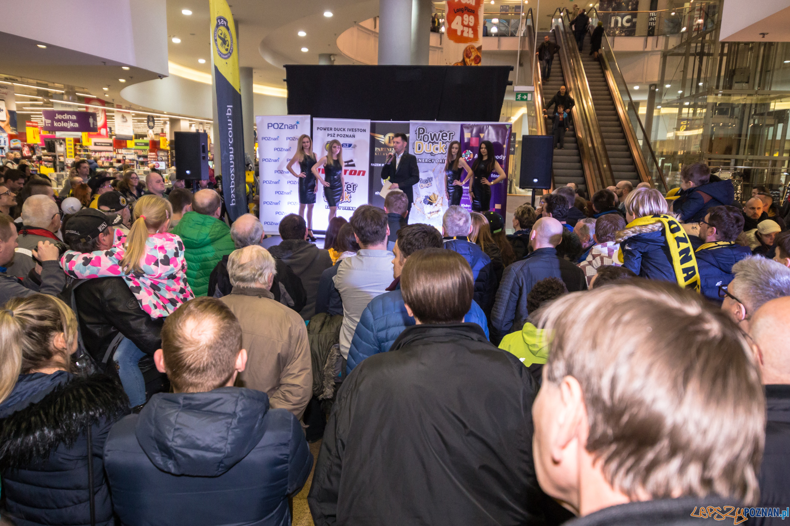 Prezentacja drużyny Power Duck Iveston PSŻ Poznań Foto: lepszyPOZNAN.pl/Piotr Rychter Prezentacja drużyny Power Duck Iveston PSŻ Poznań Foto: lepszyPOZNAN.pl/Piotr Rychter