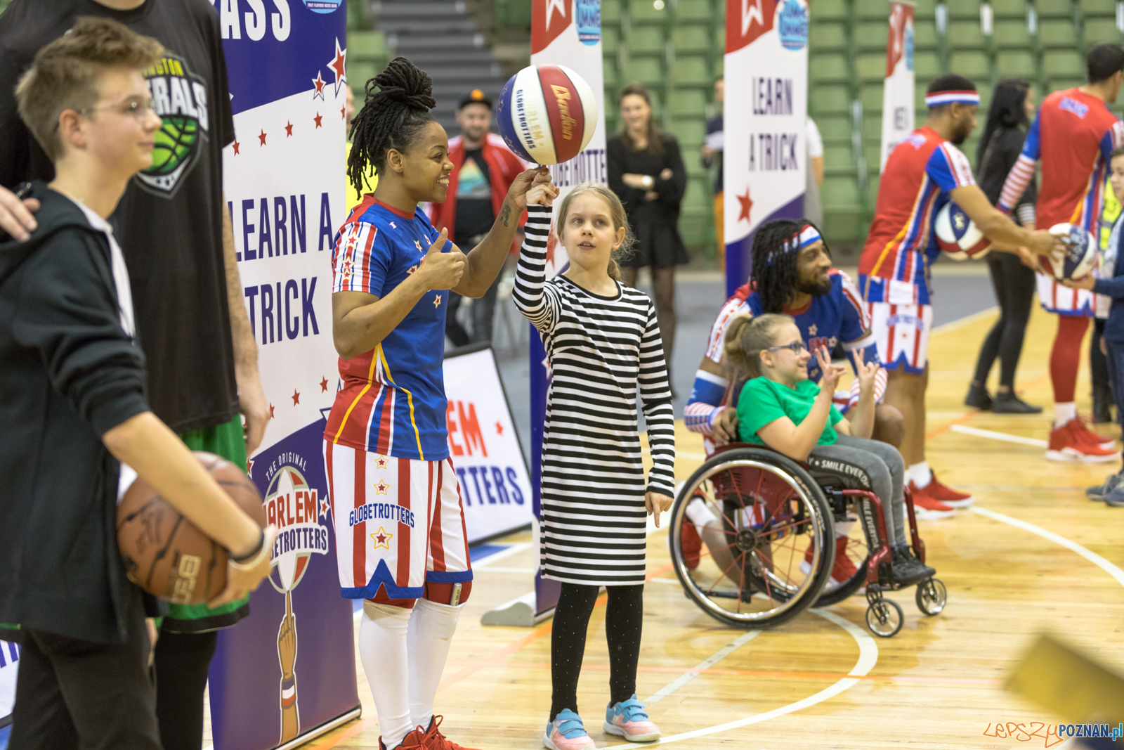 Harlem Globetrotters Magic Pass Foto: lepszyPOZNAN.pl/Piotr Rychter Harlem Globetrotters Magic Pass Foto: lepszyPOZNAN.pl/Piotr Rychter