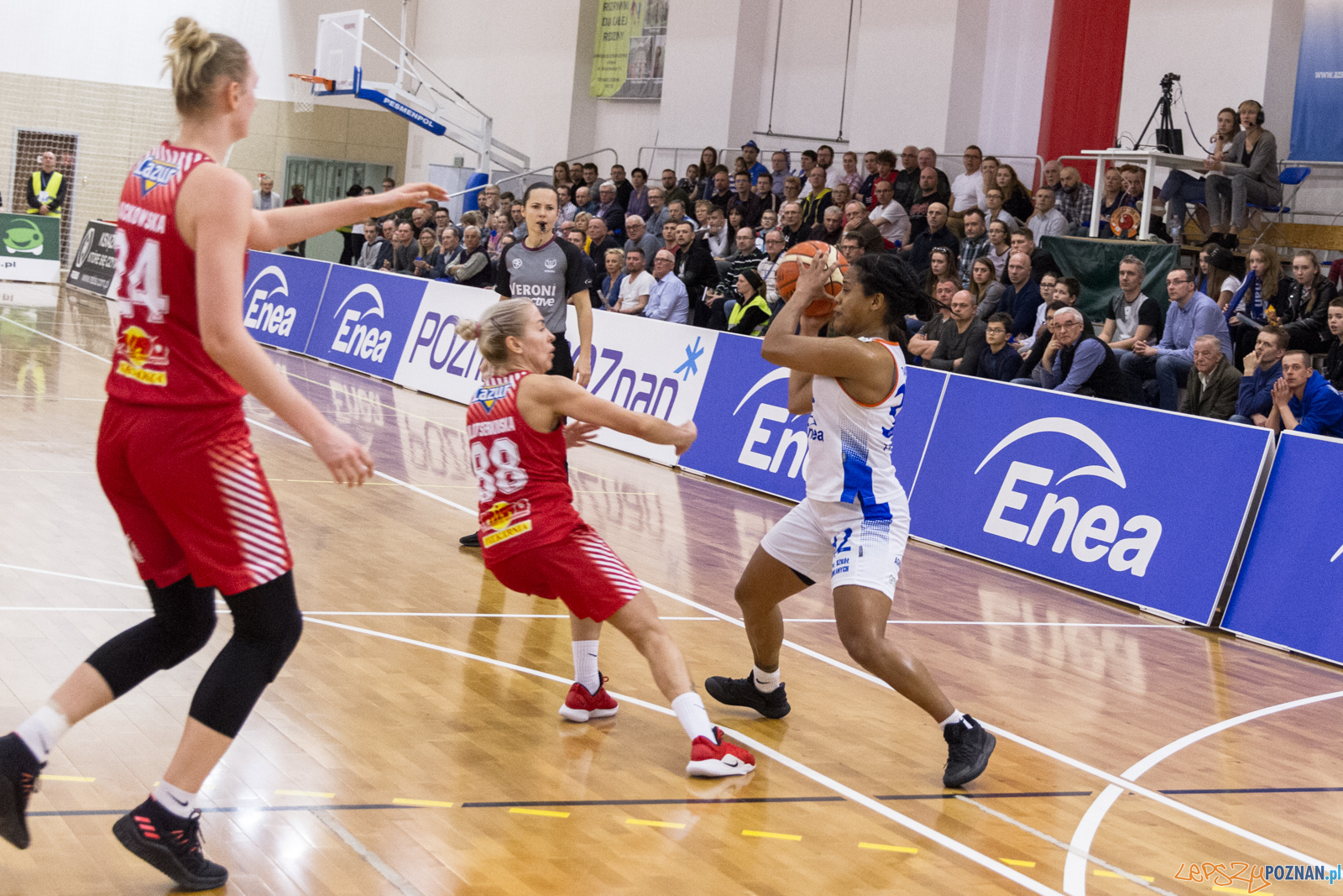 Enea AZS Poznań – TS Ostrovia Ostrów Wlkp. 69:68 - Poznań 2 Foto: LepszyPOZNAN.pl / Paweł Rychter Enea AZS Poznań – TS Ostrovia Ostrów Wlkp. 69:68 - Poznań 2 Foto: LepszyPOZNAN.pl / Paweł Rychter