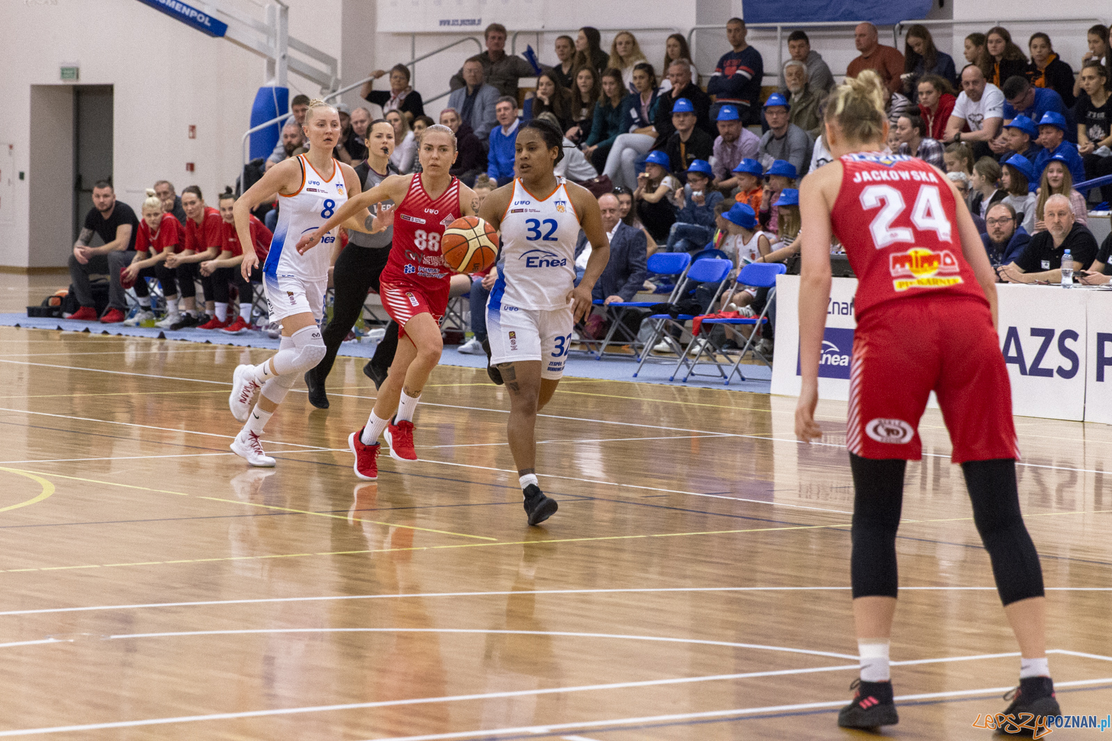 Enea AZS Poznań – TS Ostrovia Ostrów Wlkp. 69:68 - Poznań 2 Foto: LepszyPOZNAN.pl / Paweł Rychter Enea AZS Poznań – TS Ostrovia Ostrów Wlkp. 69:68 - Poznań 2 Foto: LepszyPOZNAN.pl / Paweł Rychter
