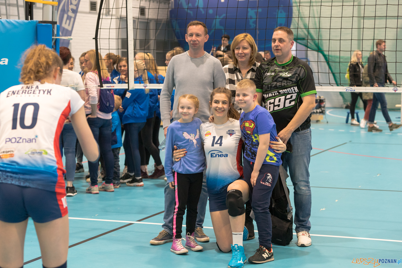 Półfinał Mistrzostw Polski w Piłce Siatkowej Kadetek Foto: lepszyPOZNAN.pl/Piotr Rychter Półfinał Mistrzostw Polski w Piłce Siatkowej Kadetek Foto: lepszyPOZNAN.pl/Piotr Rychter