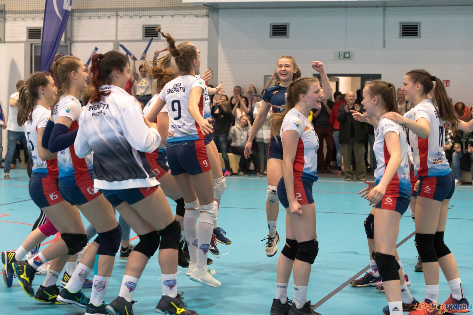 Półfinał Mistrzostw Polski w Piłce Siatkowej Kadetek Foto: lepszyPOZNAN.pl/Piotr Rychter Półfinał Mistrzostw Polski w Piłce Siatkowej Kadetek Foto: lepszyPOZNAN.pl/Piotr Rychter